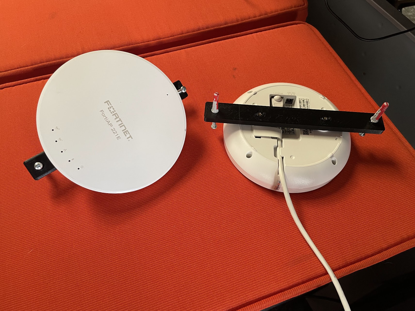Fortinet FortiAP 221E Ceiling/Wall Mount
