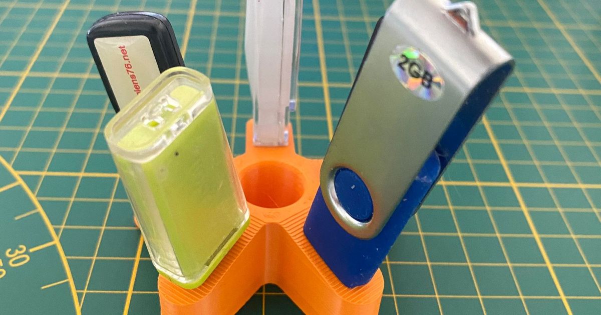 Starfish USB Holder by Arthena_3D | Download free STL model ...