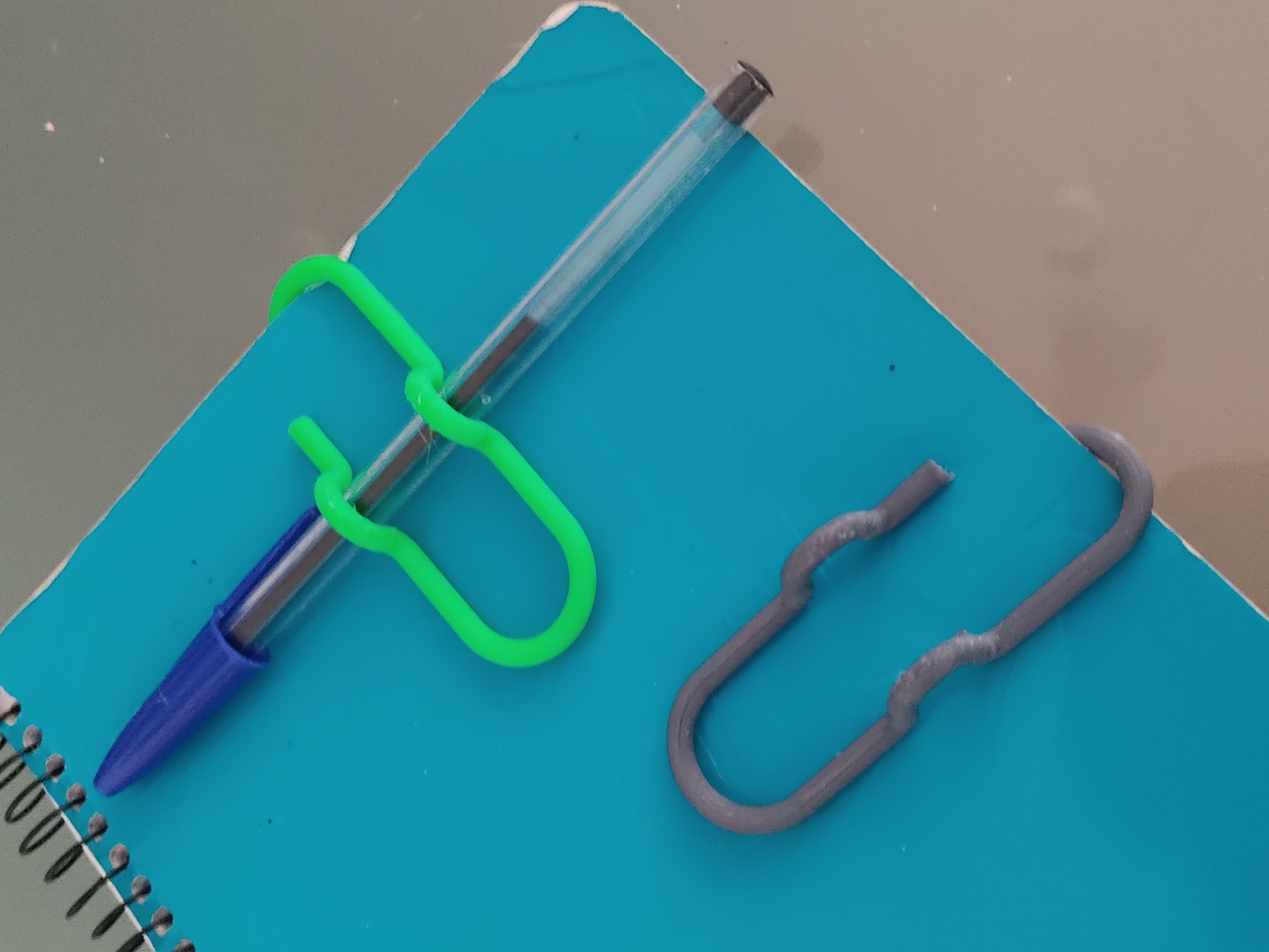 Pen clip