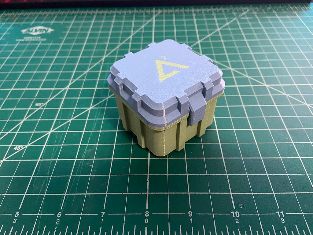 Miniatura 2 do modelo 3D AAA Battery Storage Box