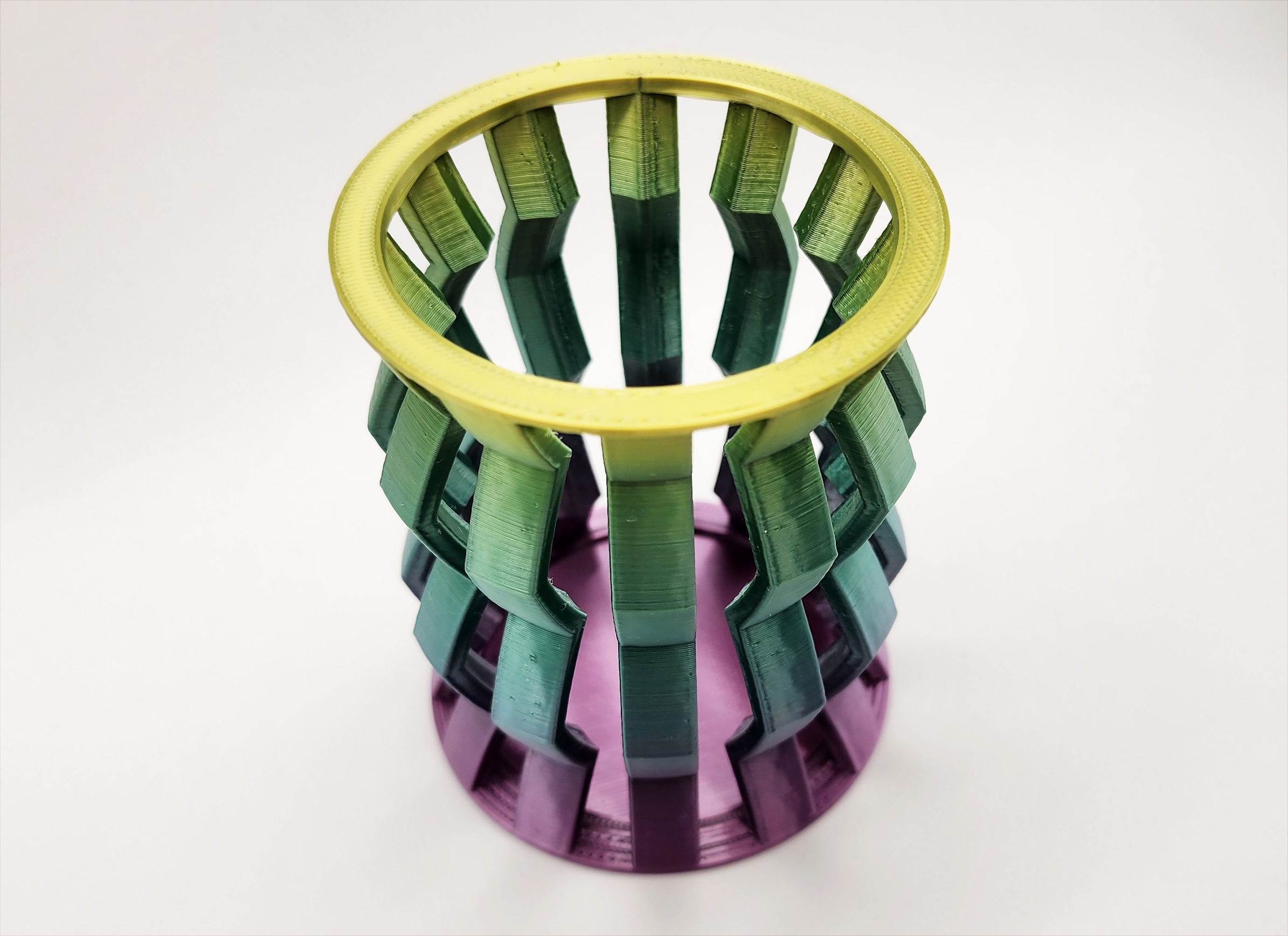 Accordion Pencil Cup - No Supports by Triple G Workshop | Download free ...