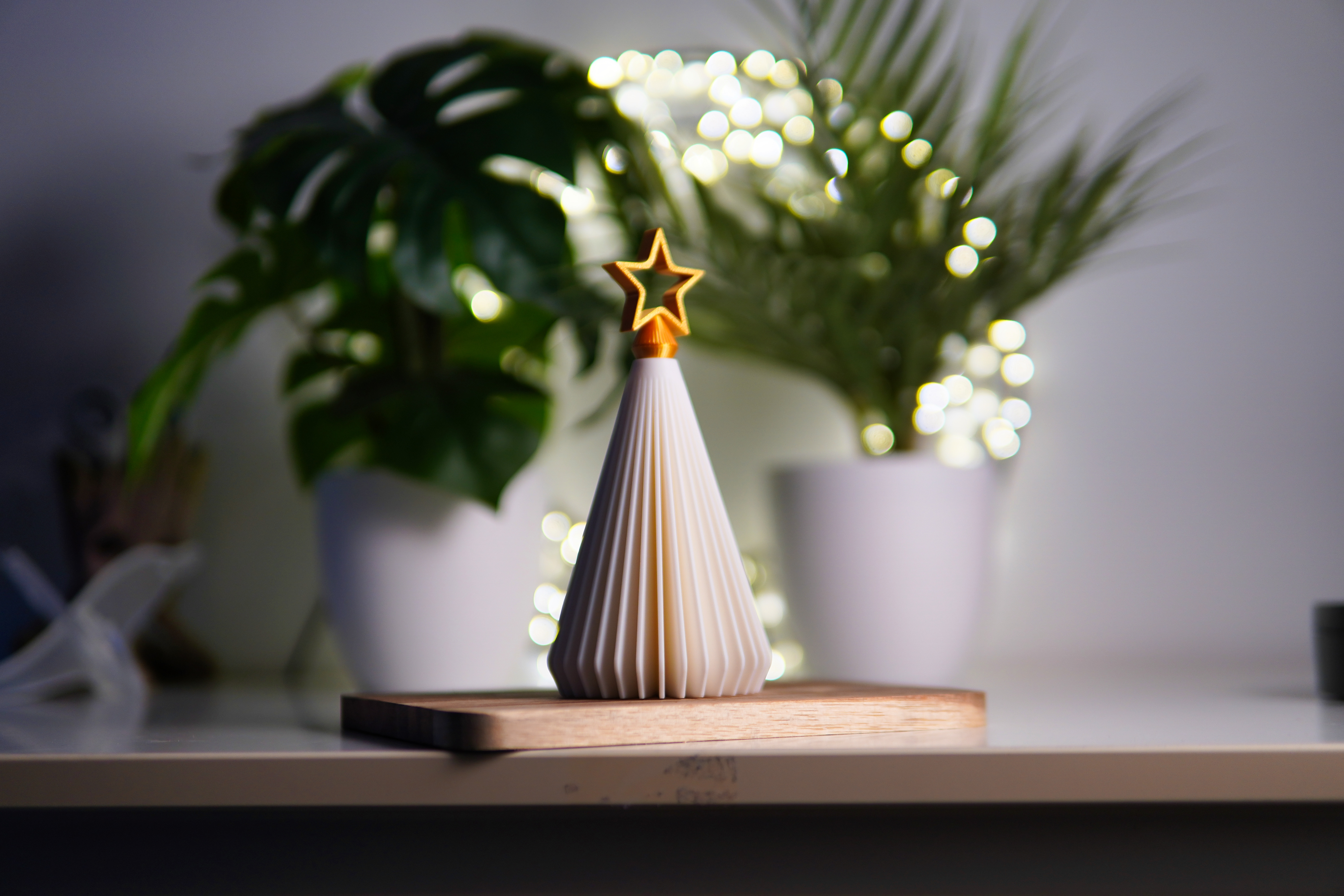 Miniatura 2 do modelo 3D Small Geometric Christmas Tree