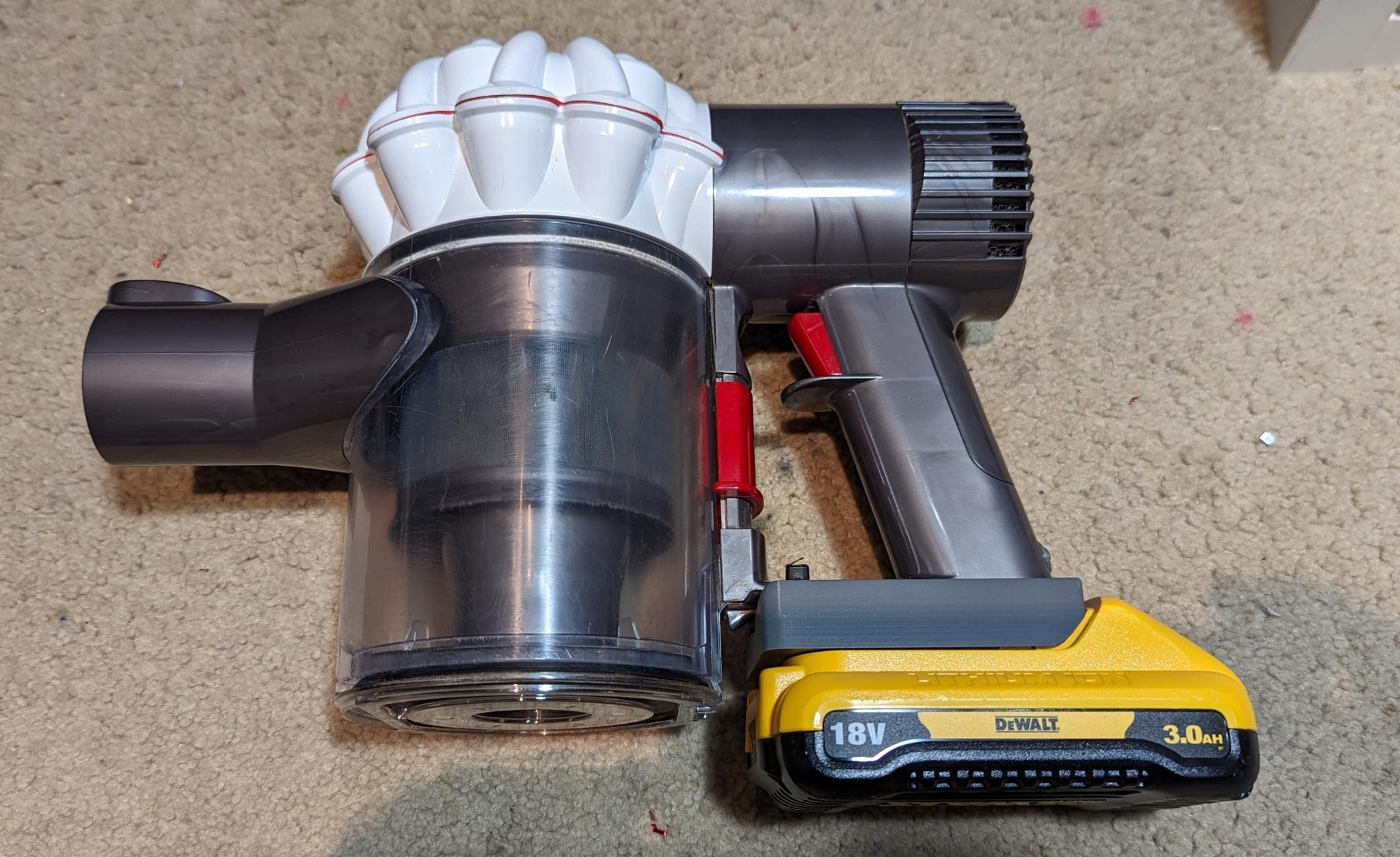 Dewalt Battery to Dyson V78 adaptor by 05WEL Download free STL