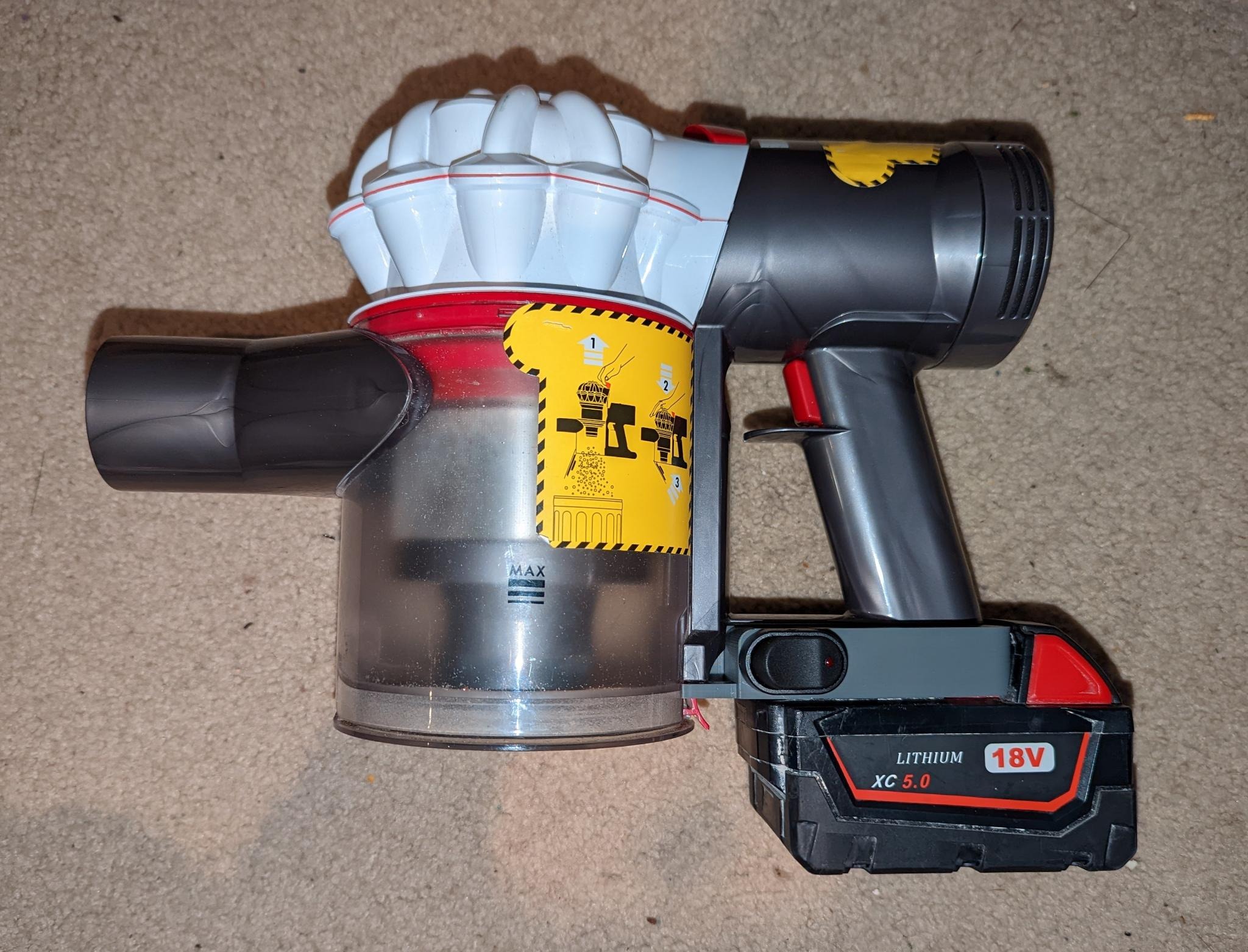 Milwaukee Battery to Dyson V6 - adaptor