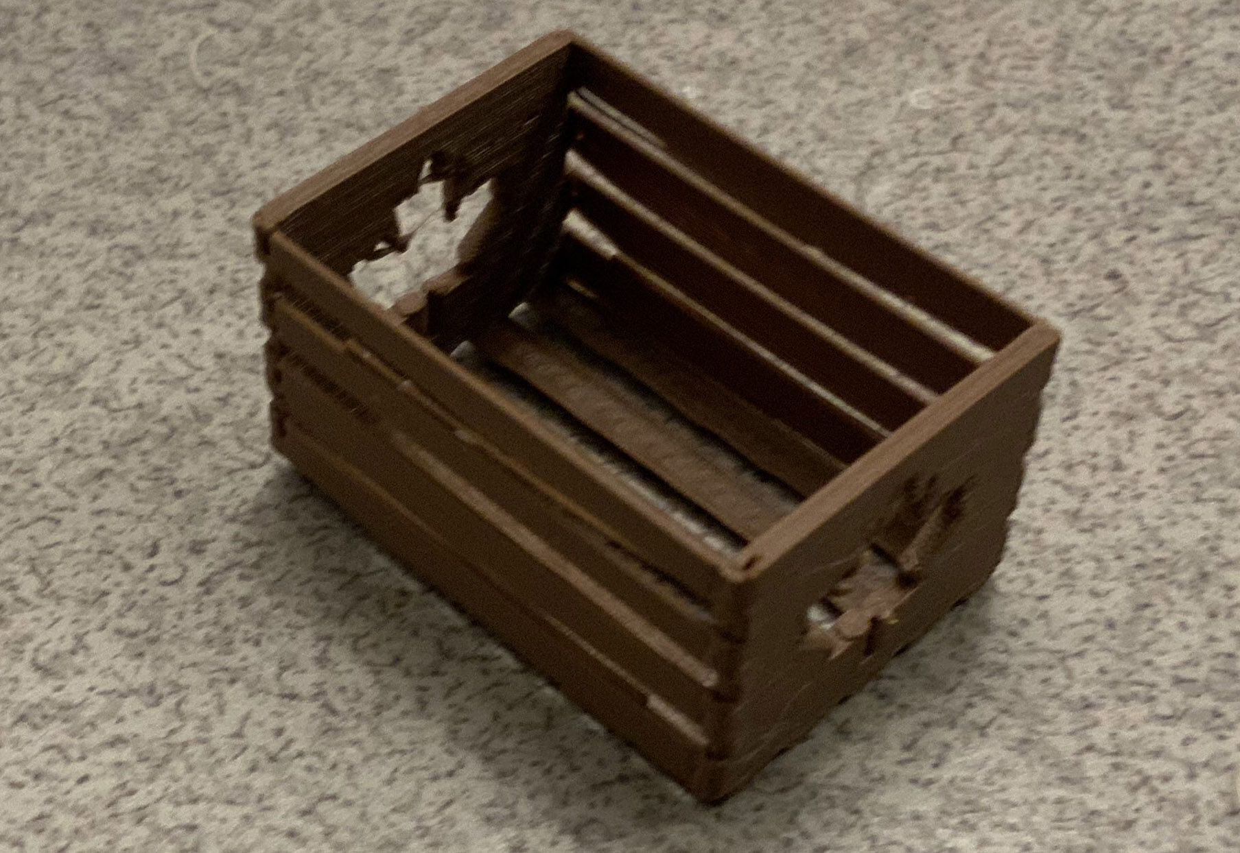 Mini Maple Leaf Crate