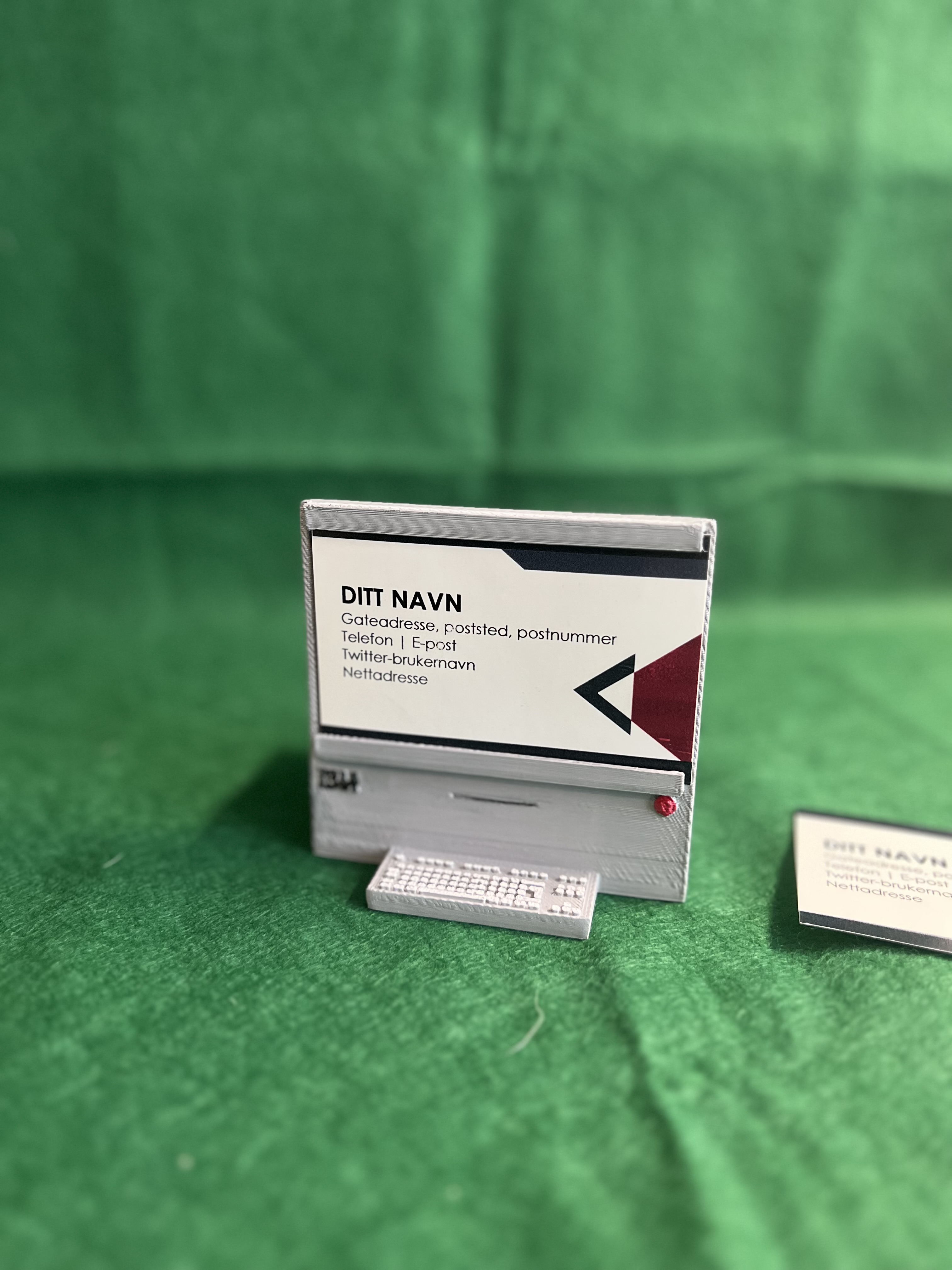 Ingenious Businesscard Machine (holder) by olsenge Download free STL