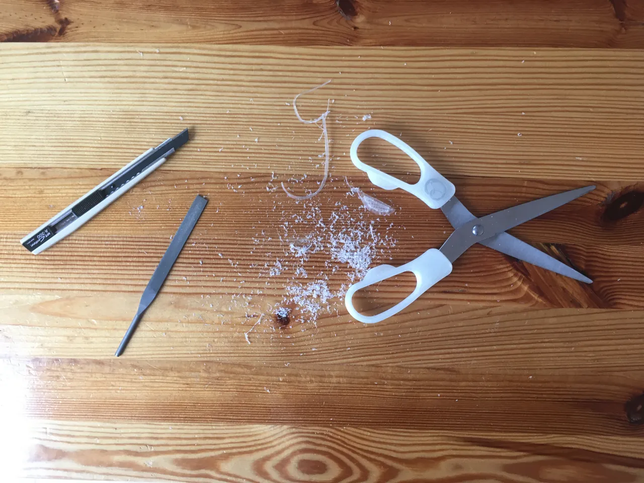 How to Sharpen Scissors at Home