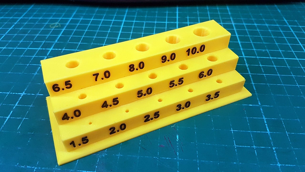 Miniatura 13 do modelo 3D Drill bit stand