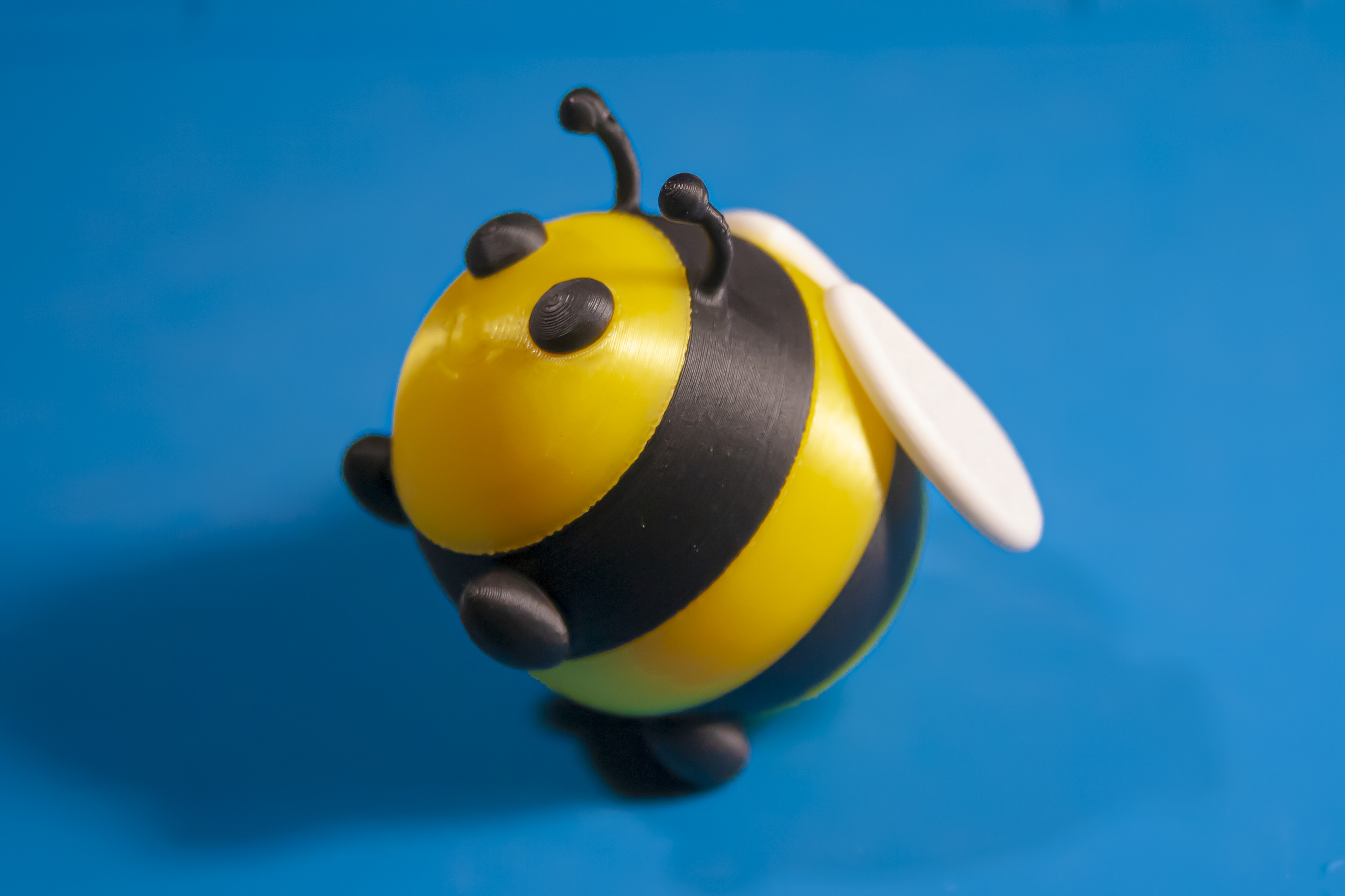 Chubby little bee (No MMU required)