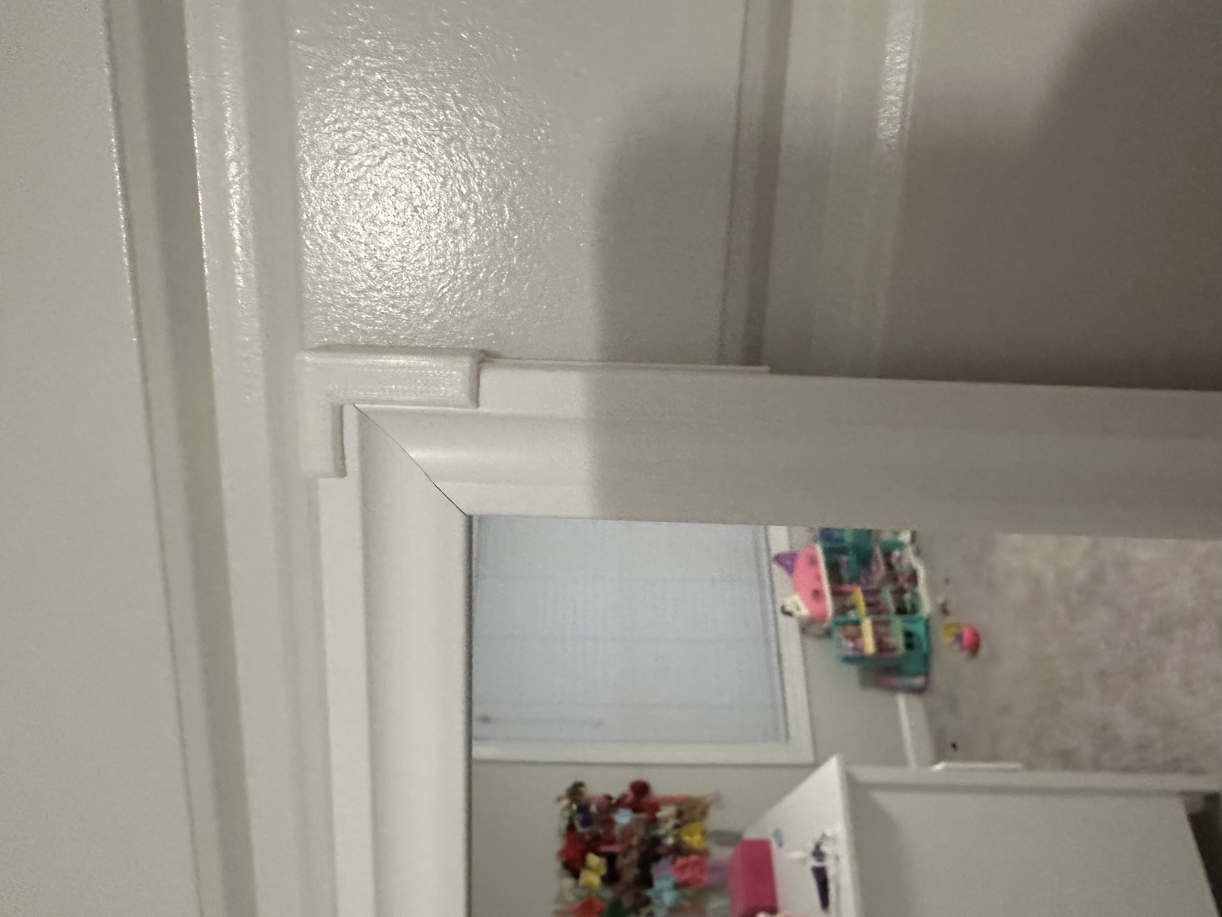 Mirror Mounting Clip for 3M Command Strips by Adam Storm Download