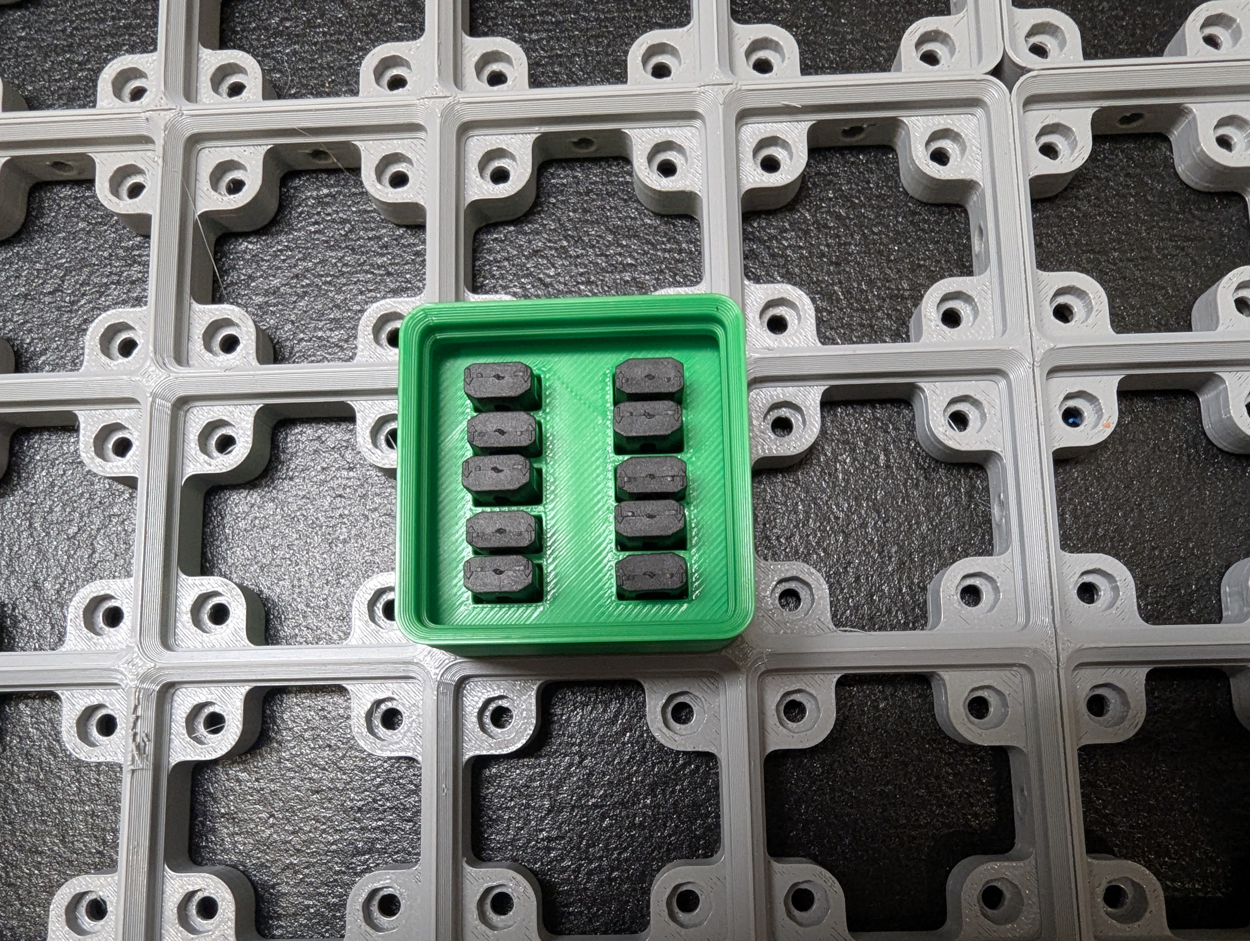 Creality K2 Plus Filament Cutter Gridfinity Bin