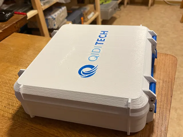 Qidi Box