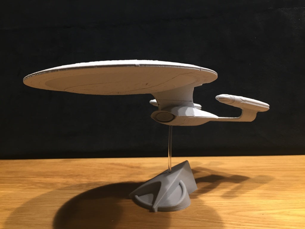 Star Trek Enterprise D - No Support Cut