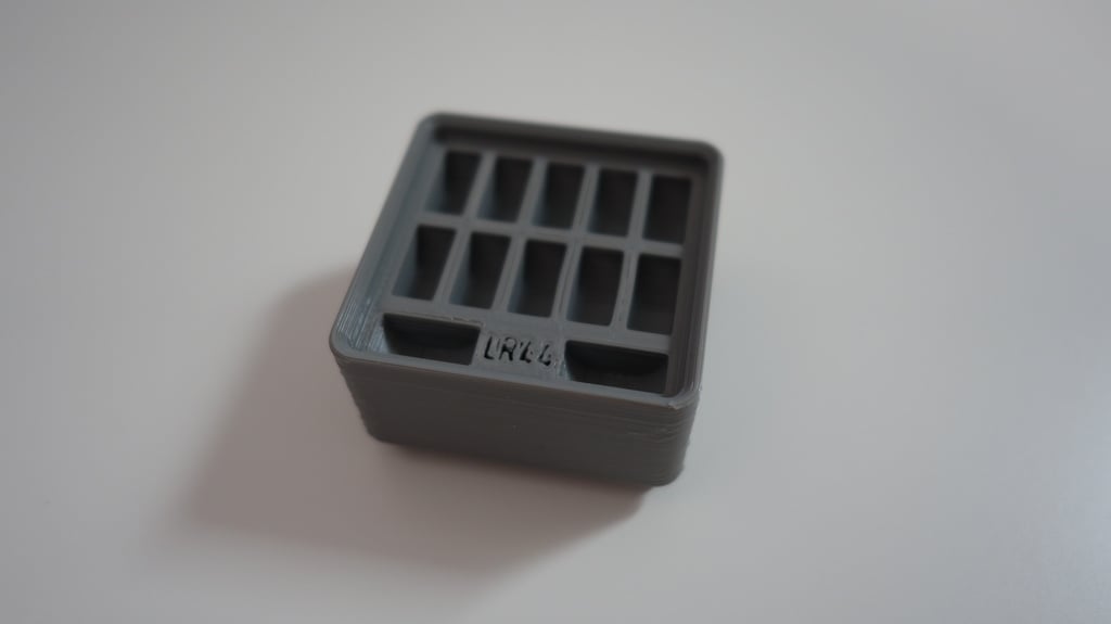 Gridfinity 12x LR44 Battery Holder