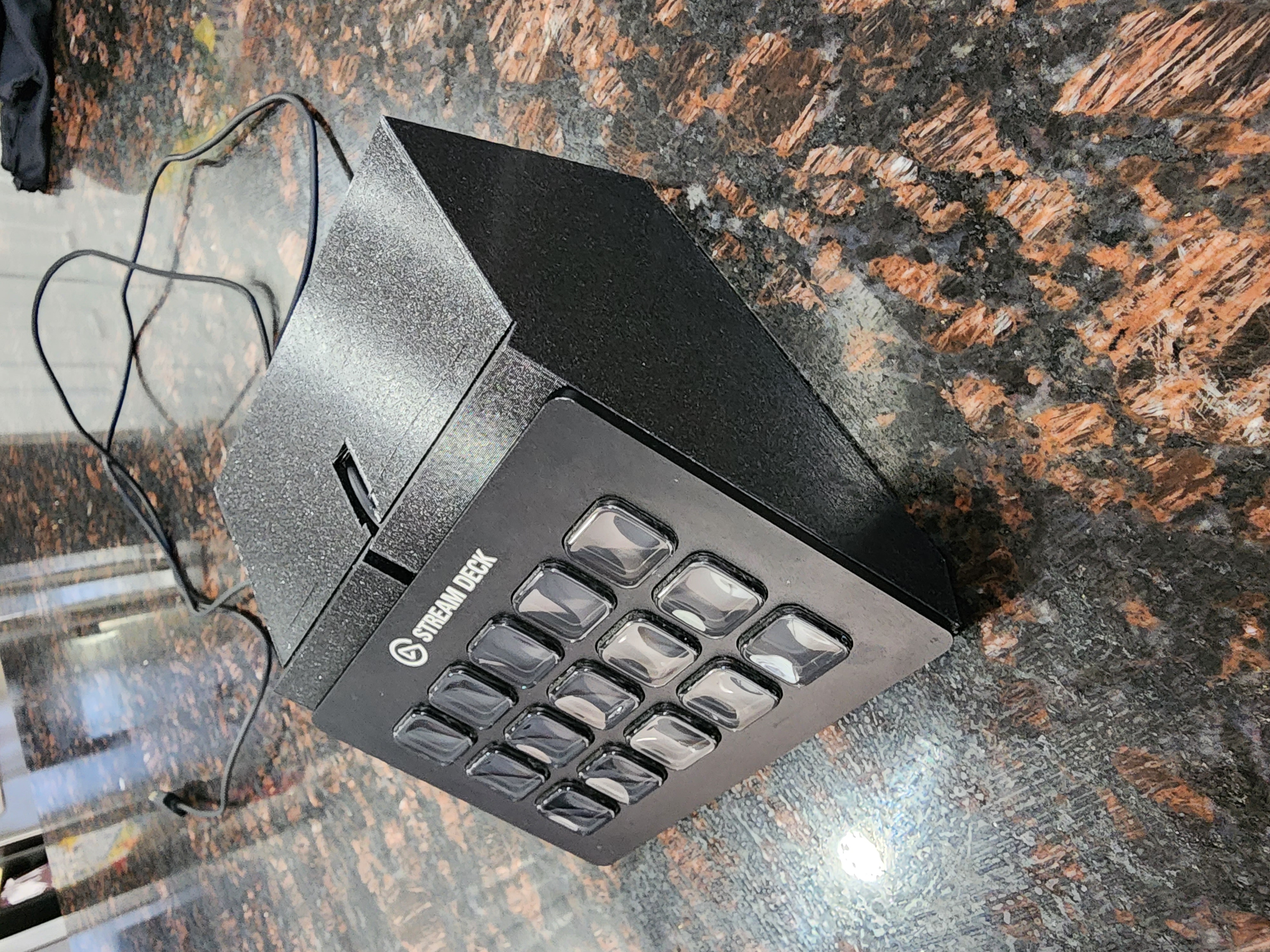 Stream Deck and Mini PC Stand