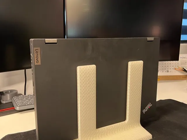 Laptop_Holder