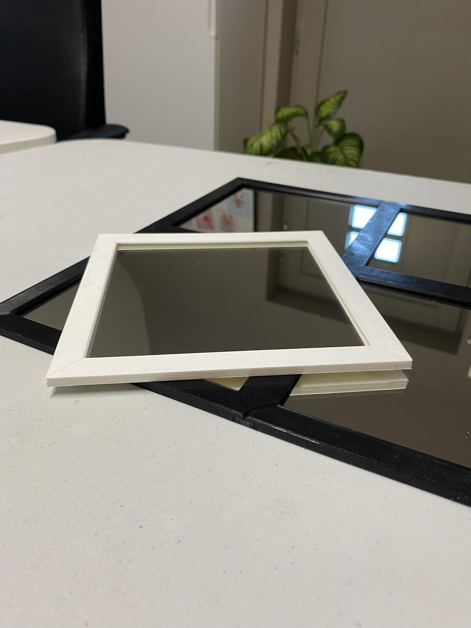 IKEA LOTS Mirror Frame / Modular by Dalvin Download free STL model