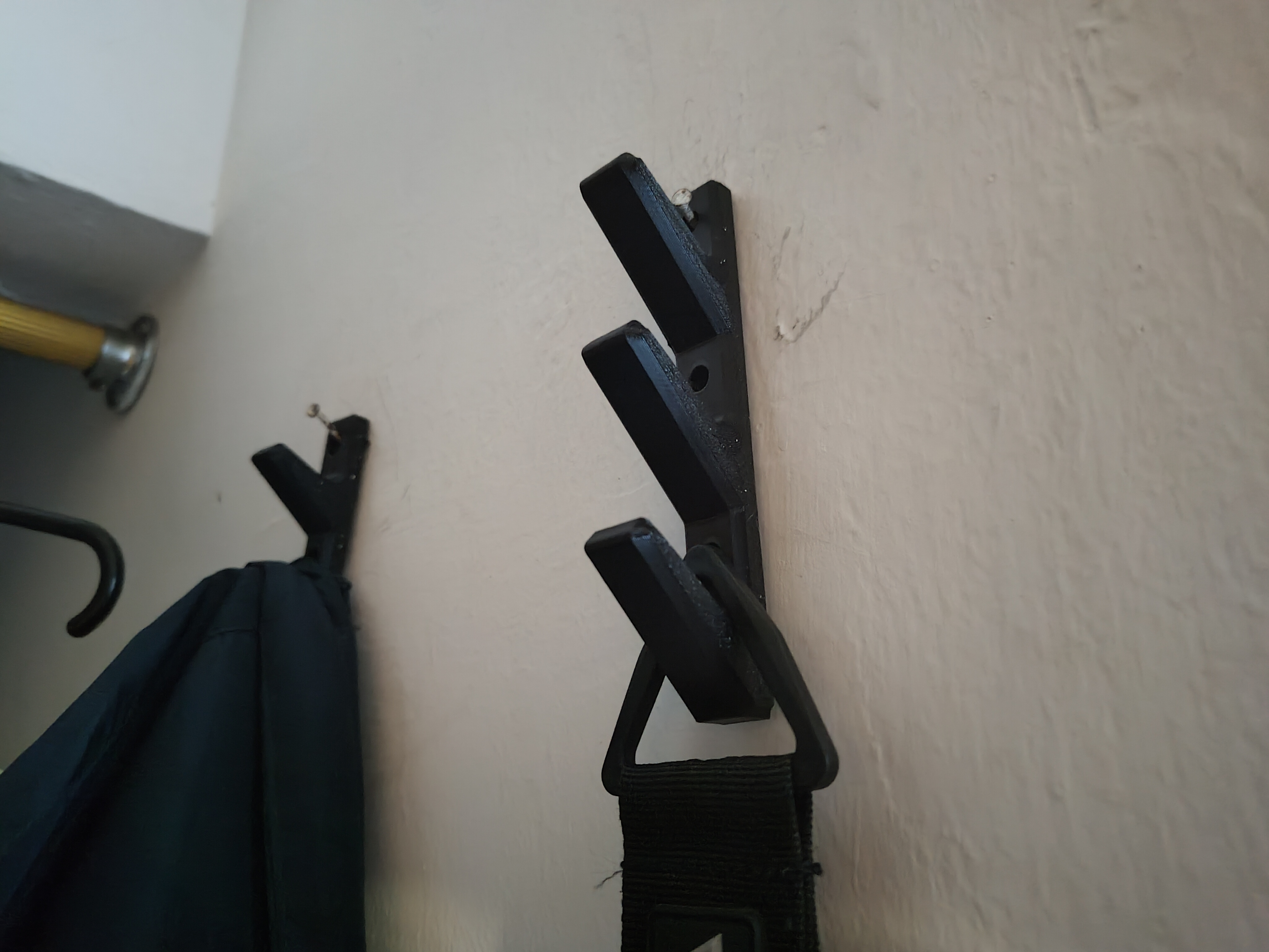 Multiple Vertical Wall Hook by Made Baruna Download free STL model