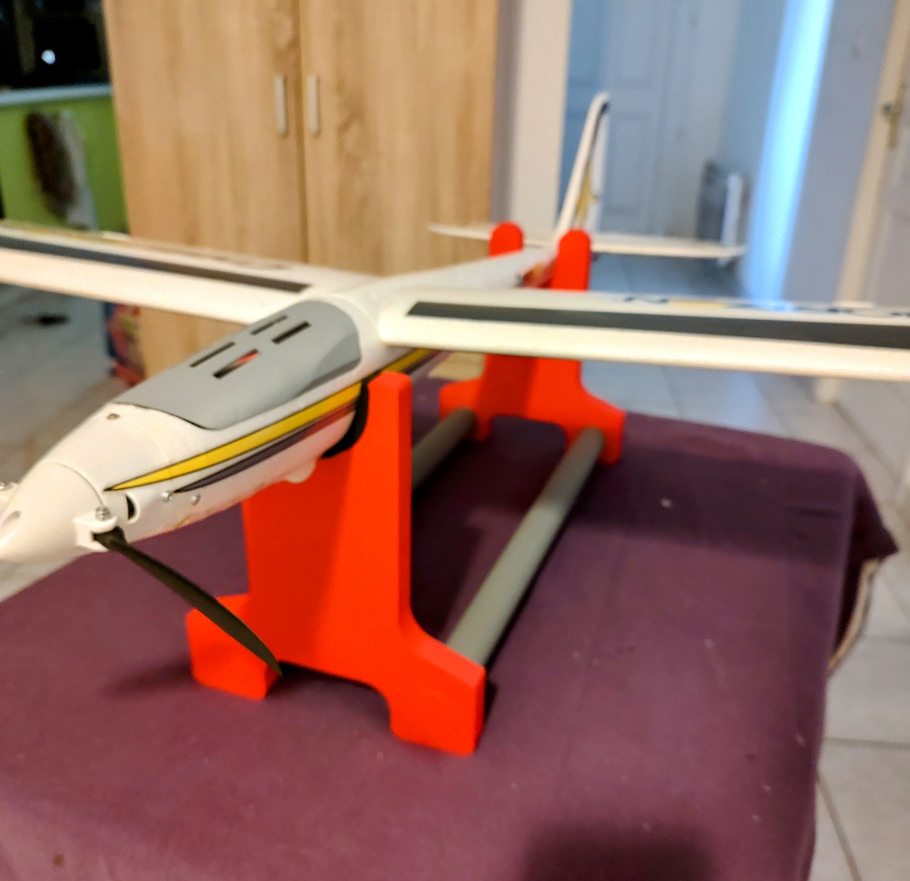 Conscendo Evolution table stand