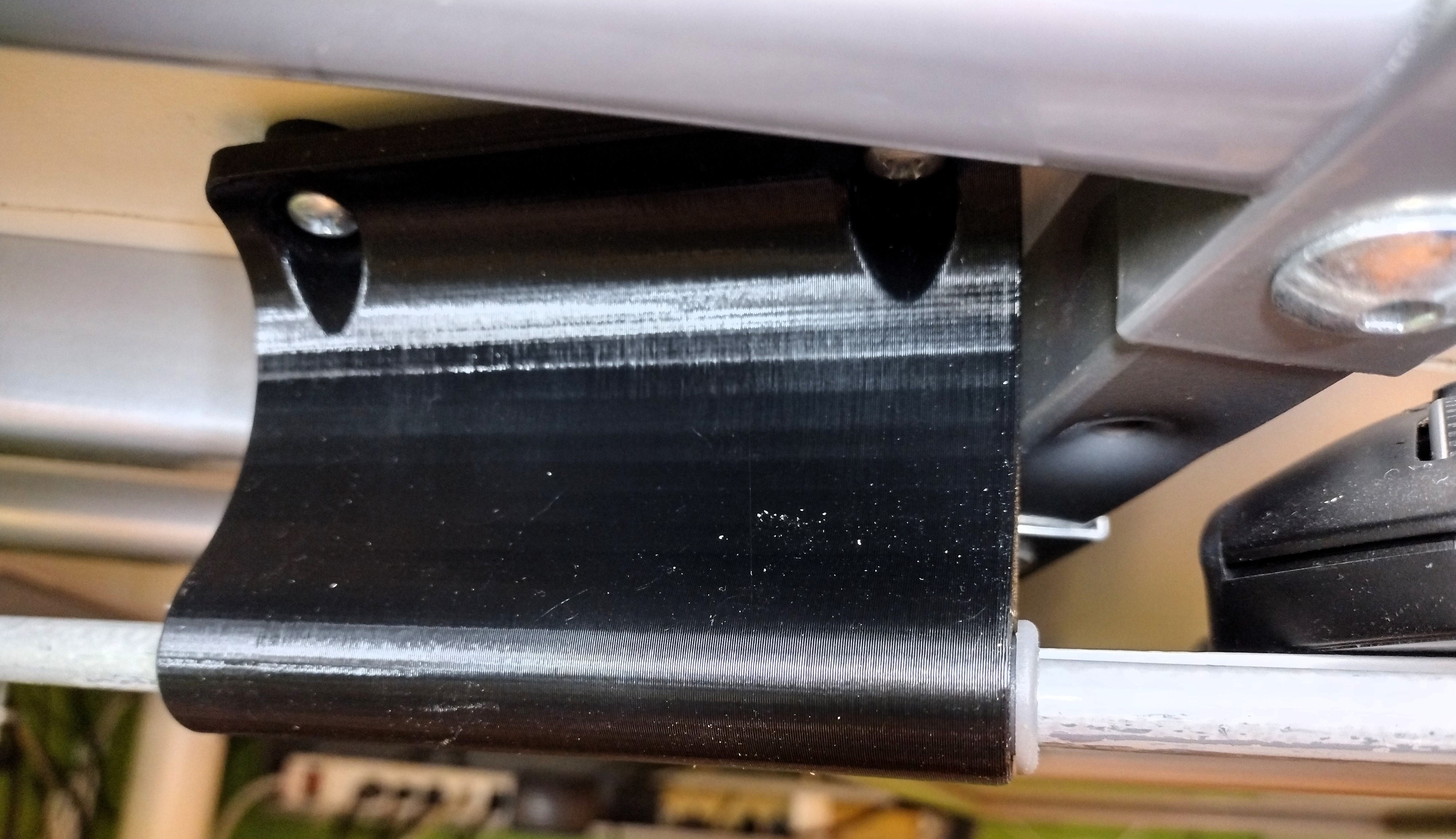 Ikea Summera Galant keyboard tray brackets (raised 35mm) by DockGuy Download free STL model