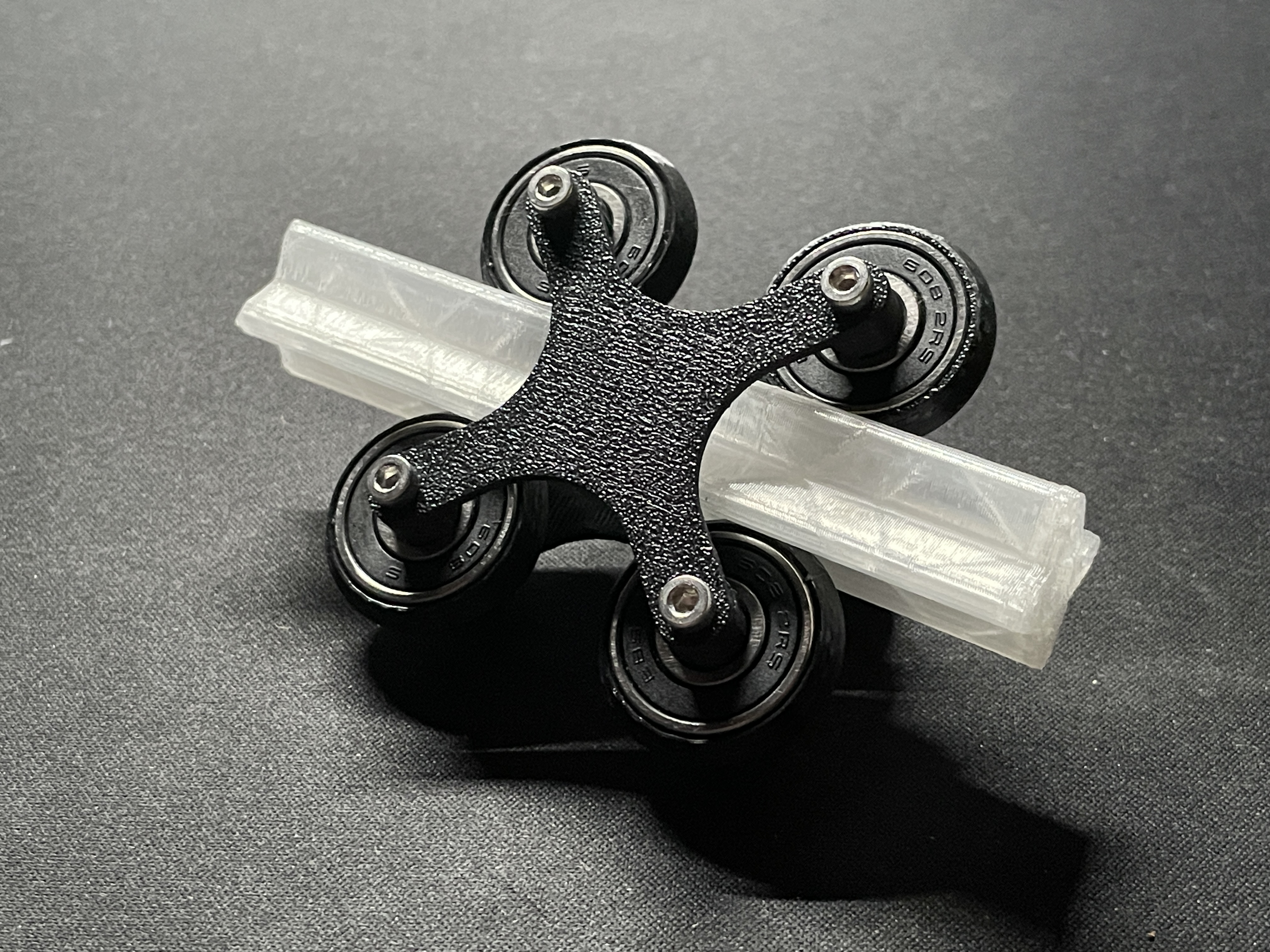 3d printable linear rails/v-slot rails