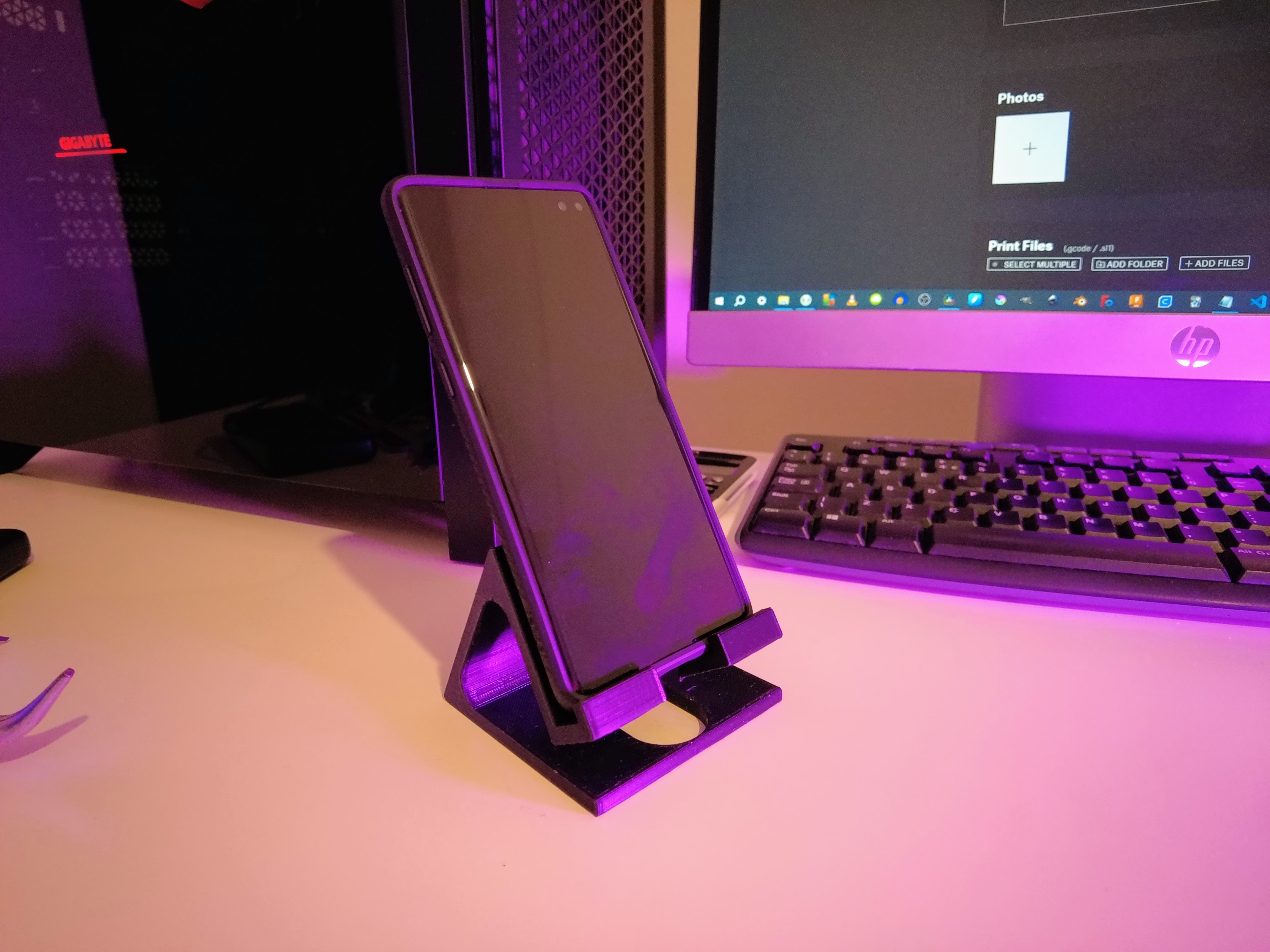Smartphone Stand Samsung S10 By Andre Monthy Download Free STL Smartphone Stand Samsung S10 By Andre Monthy Download Free STL