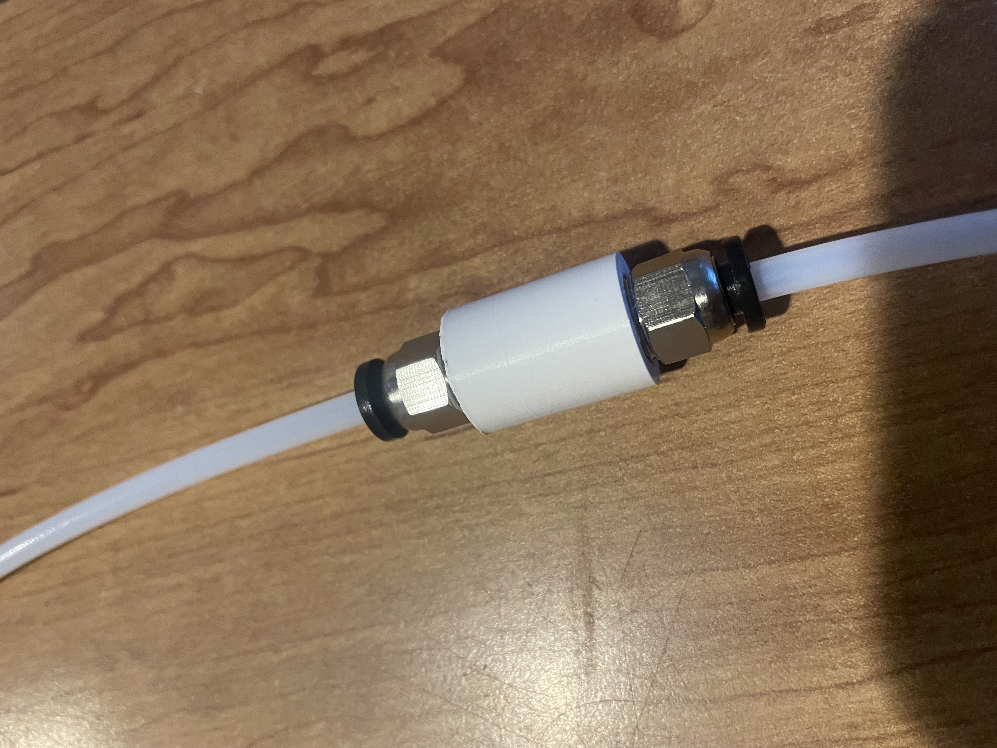 In-line PTFE Connector