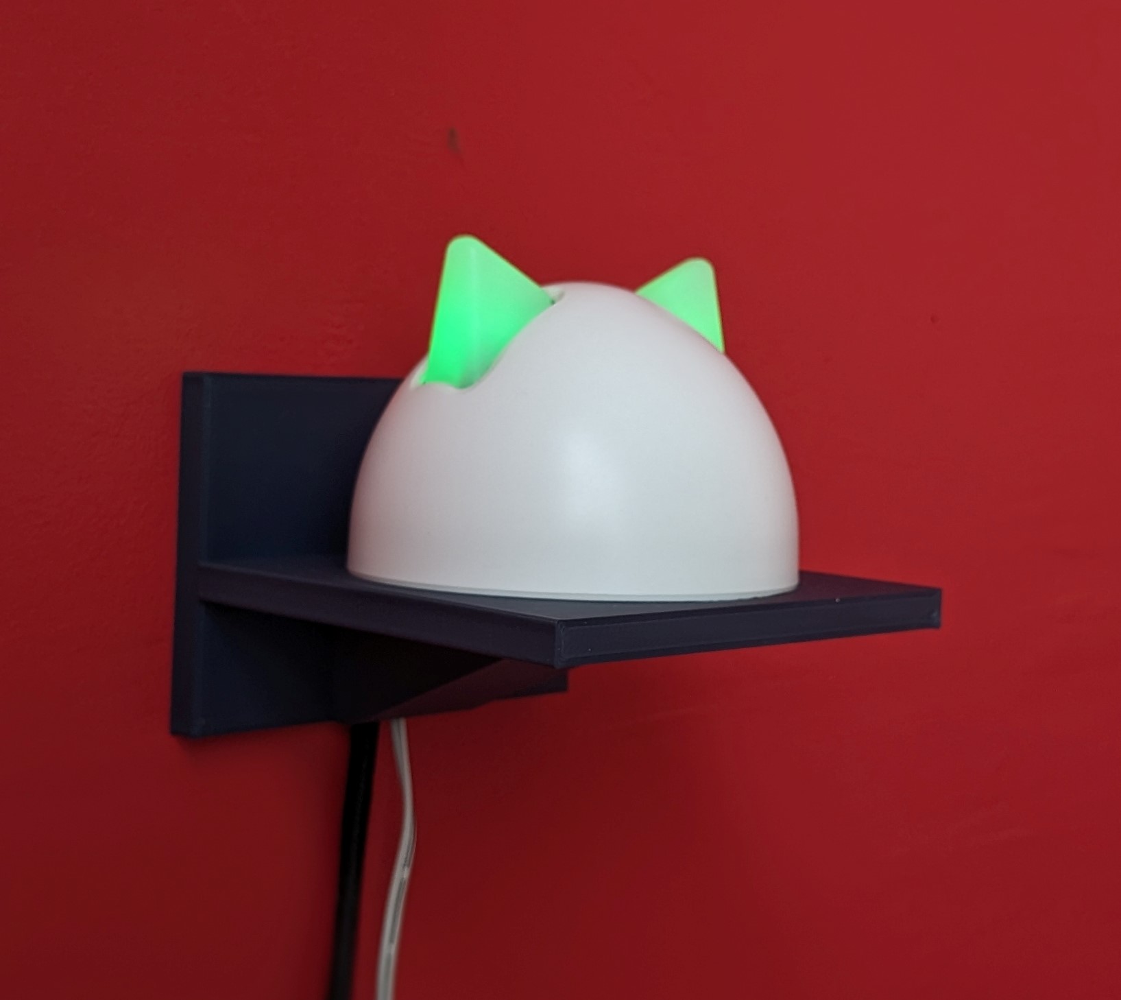 Wall mount for Sure Petcare connected Hub