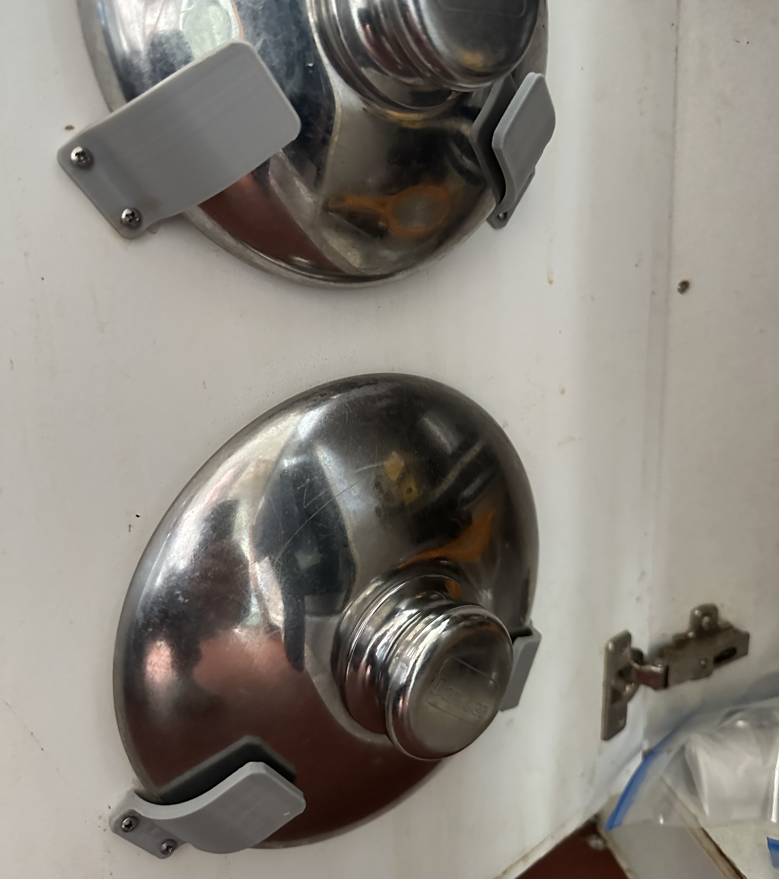 Pan Lid holder