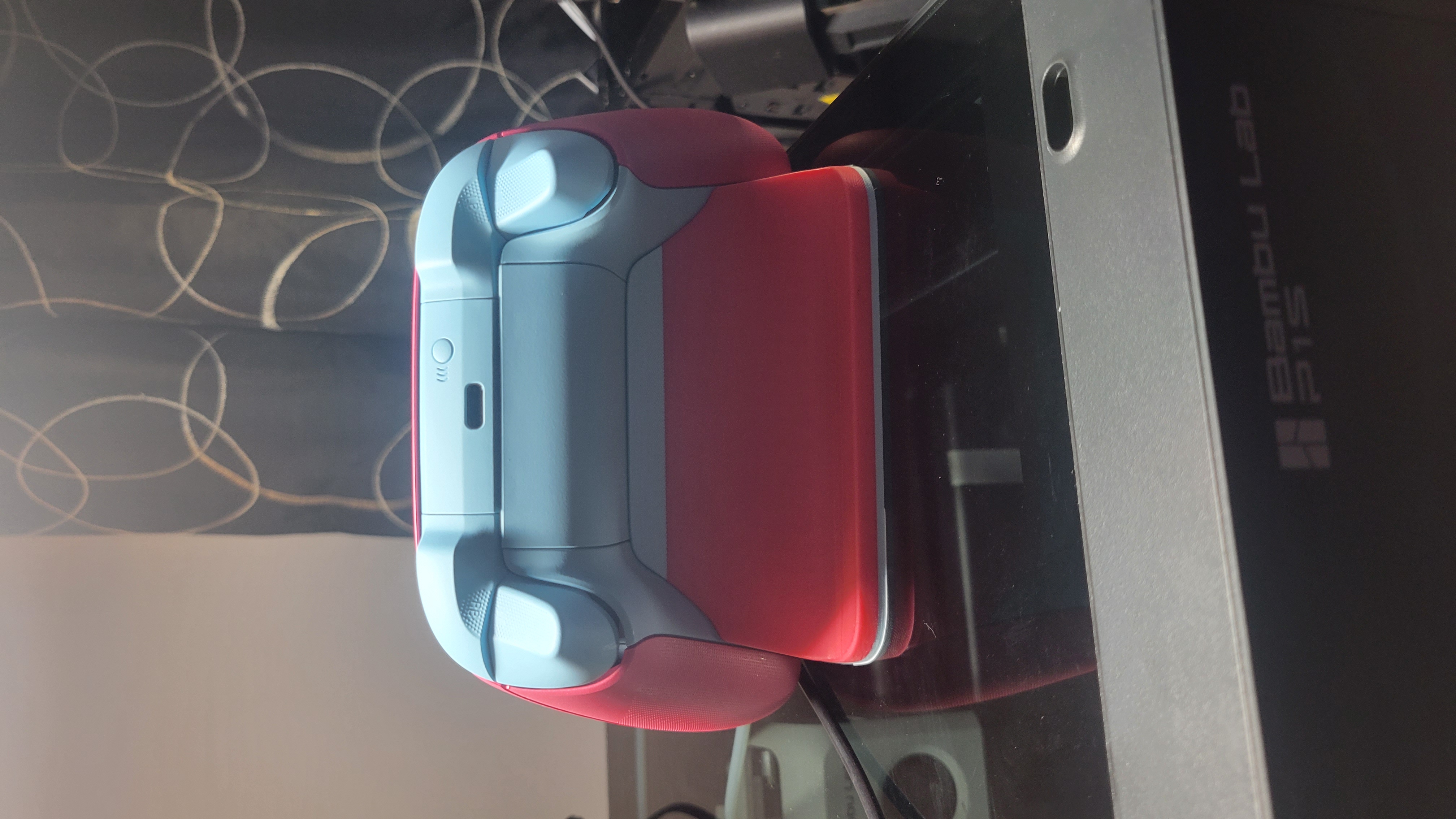 Miniatura 6 do modelo 3D Steam Xbox controller holder