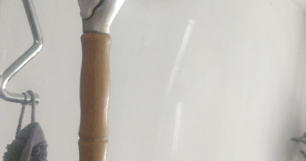 shaver / razor hanger shower by benzol58 Download free STL model