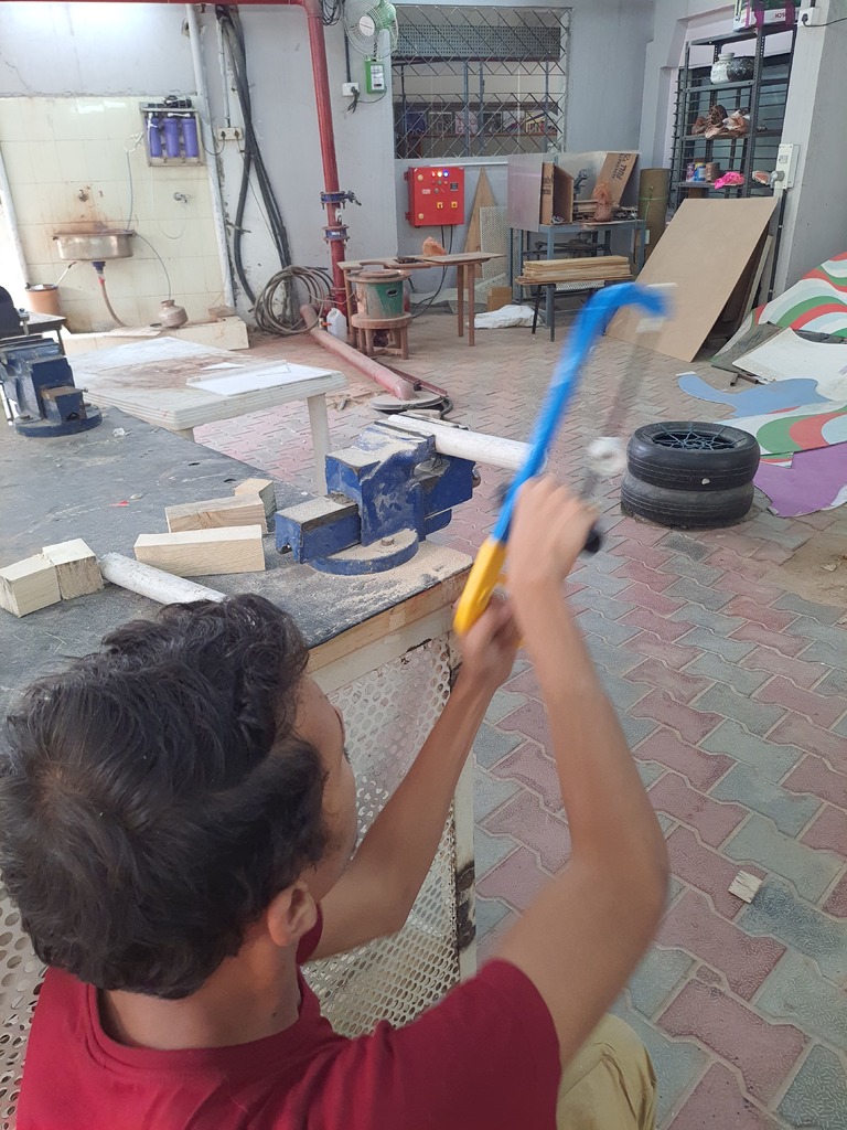 ergonomic hacksaw handle — miniatura 6
