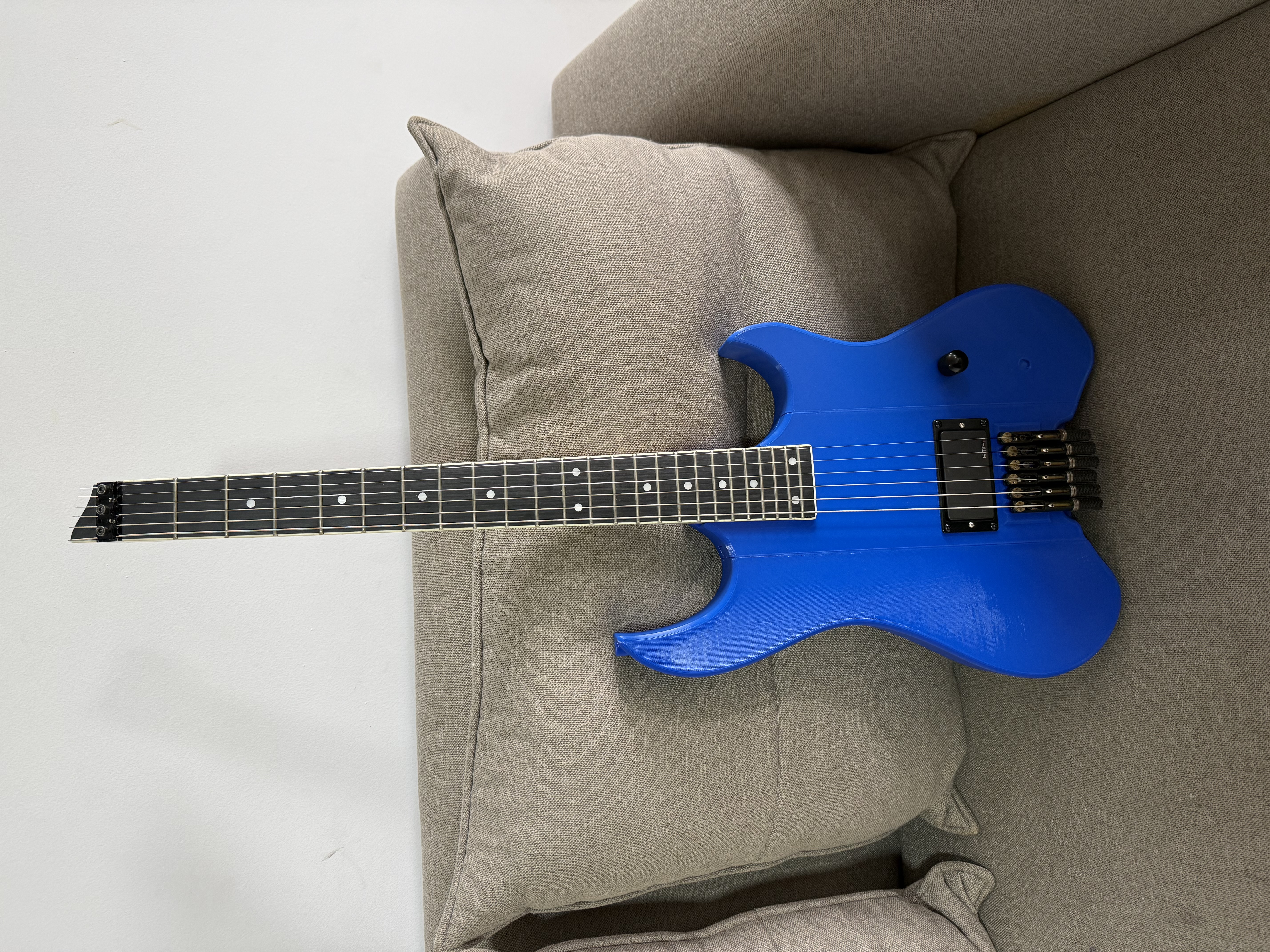 K-Type Headless 3D printed guitar