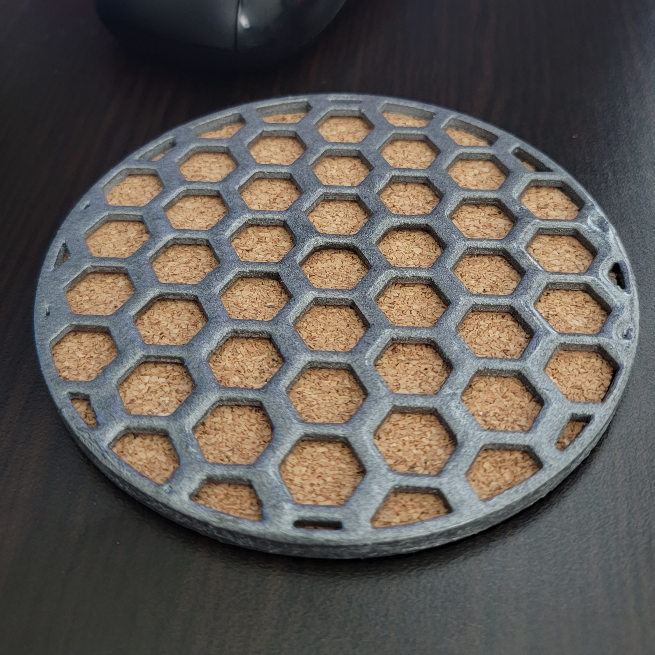 Round Coaster with Honeycomb Holes