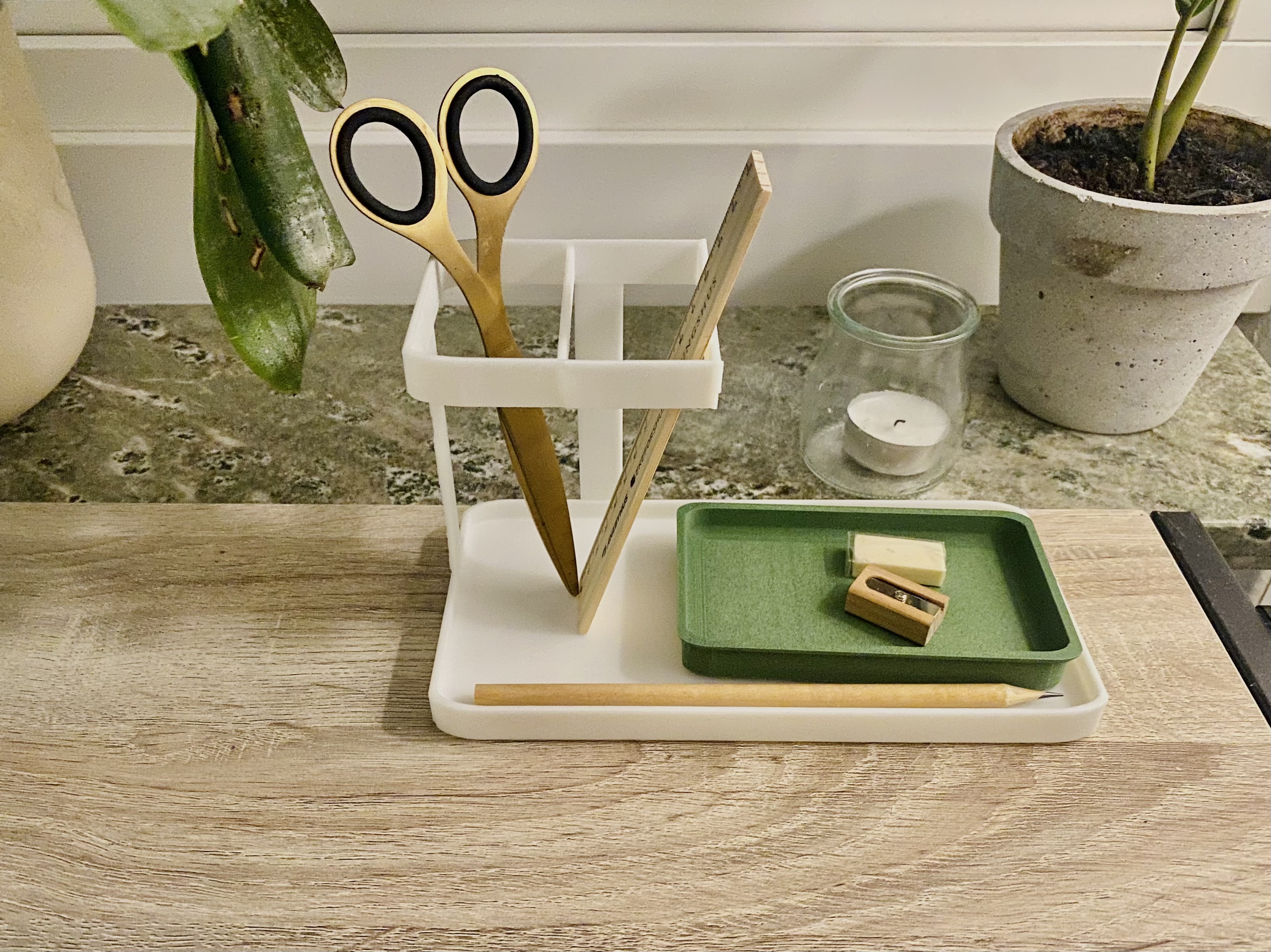 Minimalistic Desk Organizer