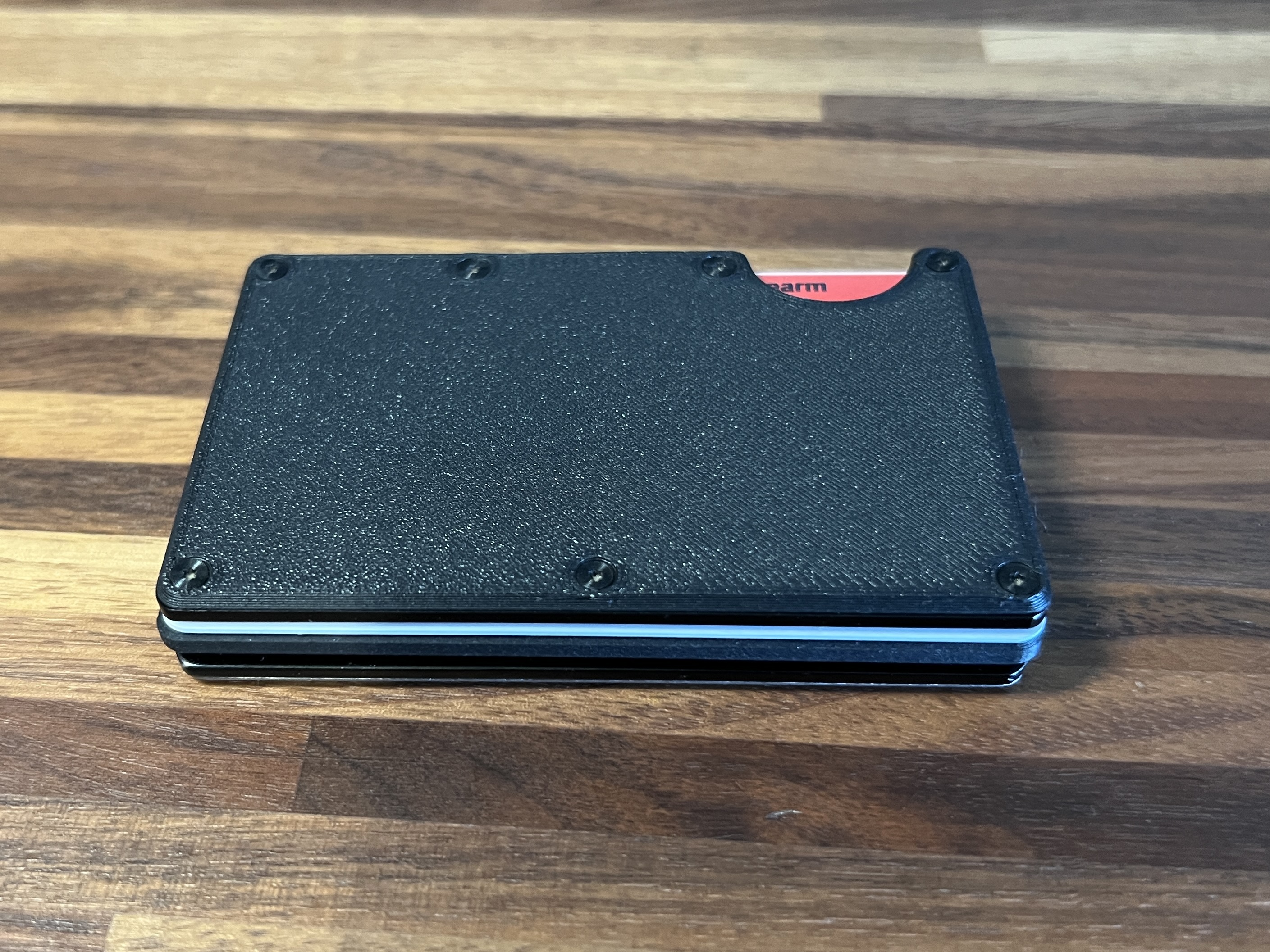 Ridge Wallet MagSafe Plate by Thames