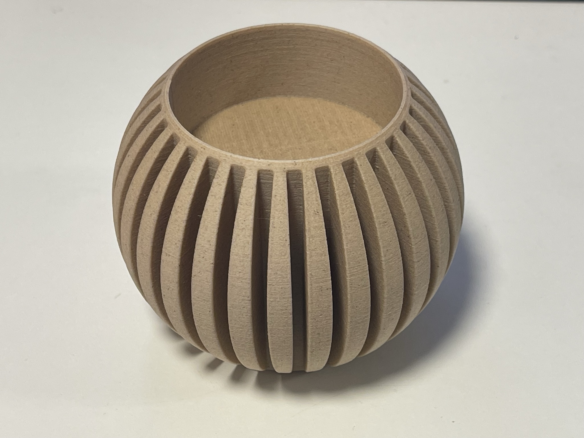 Tealight holder