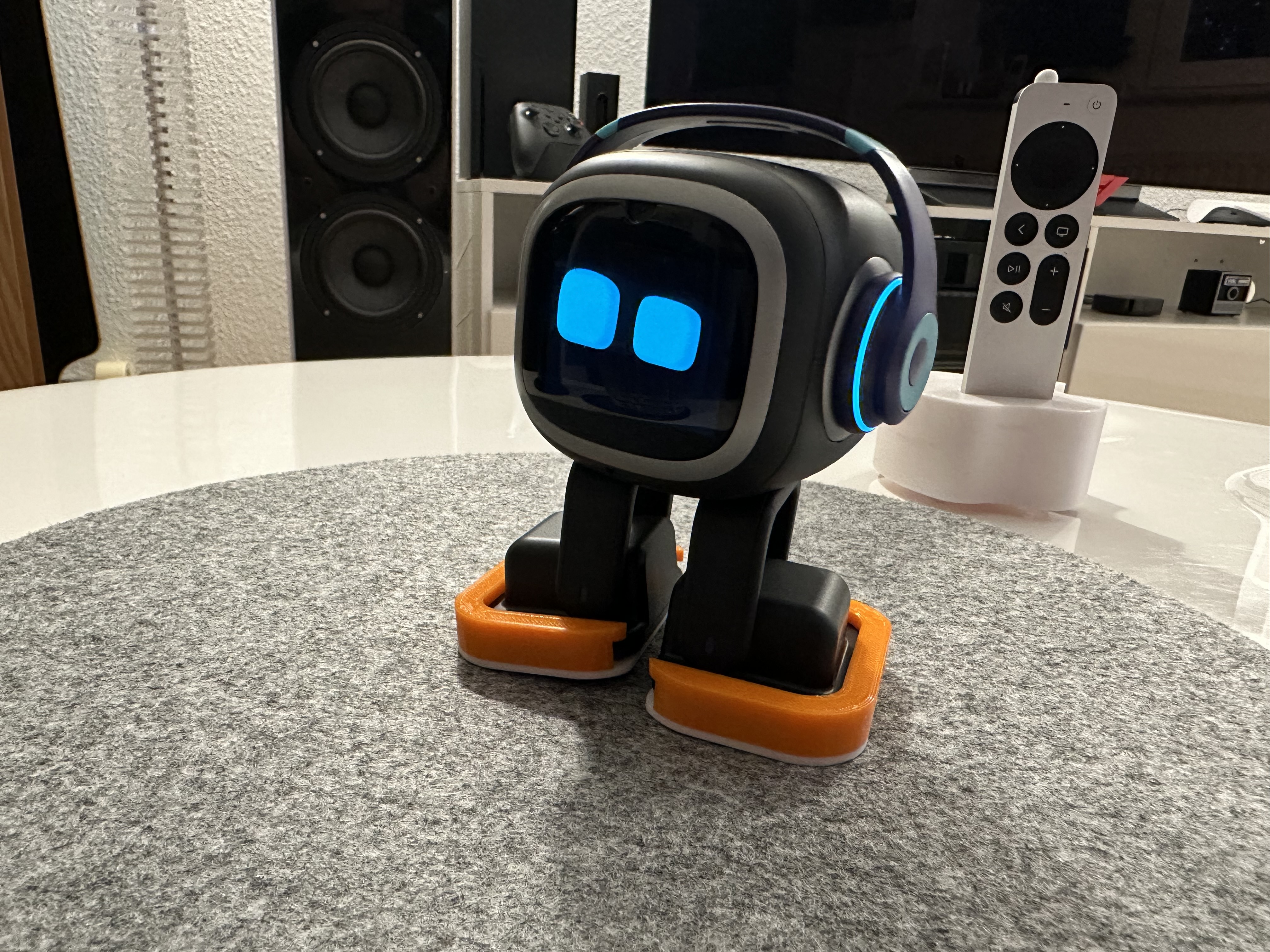 Miniatura 3 do modelo 3D EMO robot shoe #1