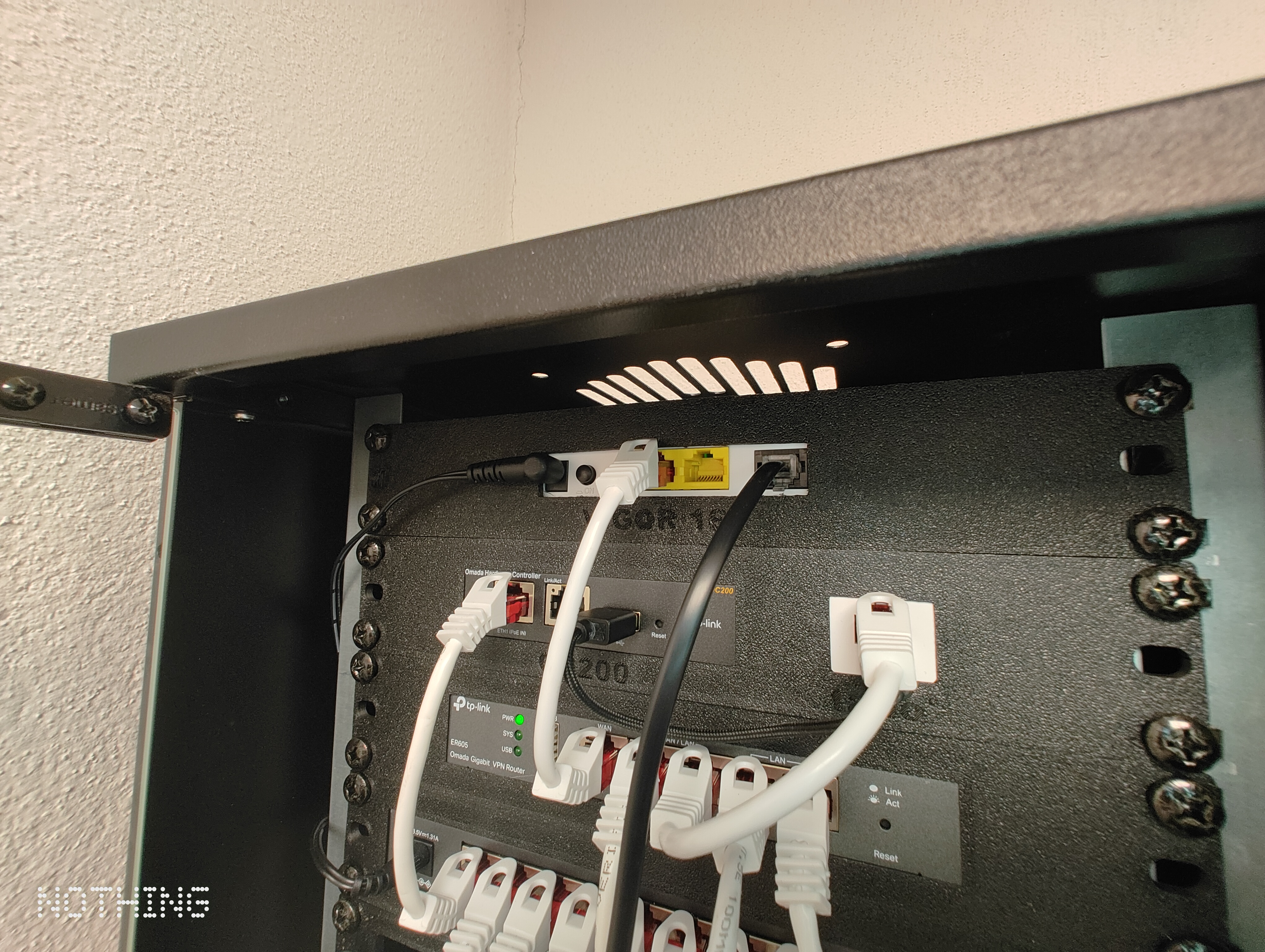 10" Rack mount for Dray-Tek Vigor 167
