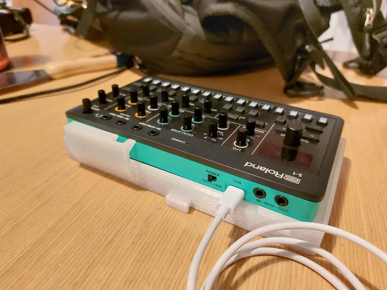 Roland s1 synth ケース