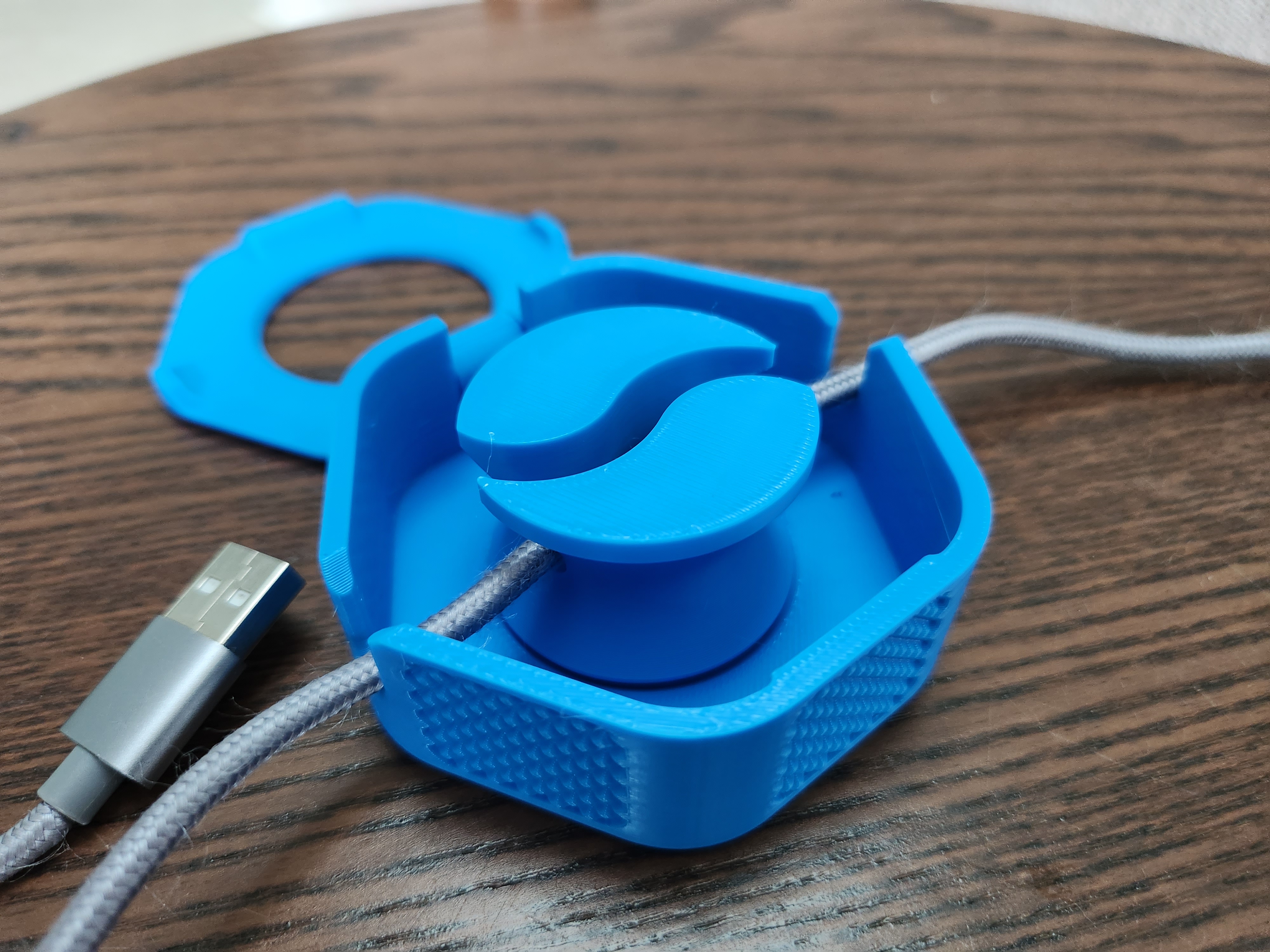 Cable reel wire spool organizer yin yang rope shortener 3D model 3D  printable
