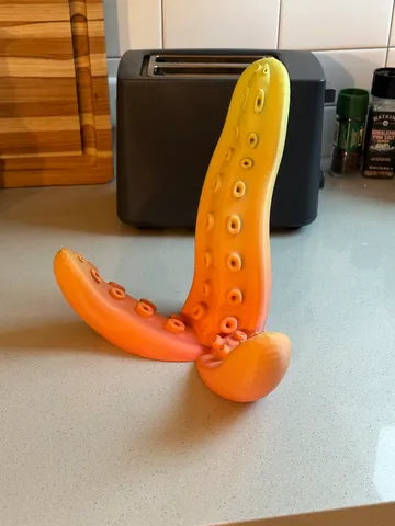 Tentacles Stand - iPad, Books, Pictures, Anything