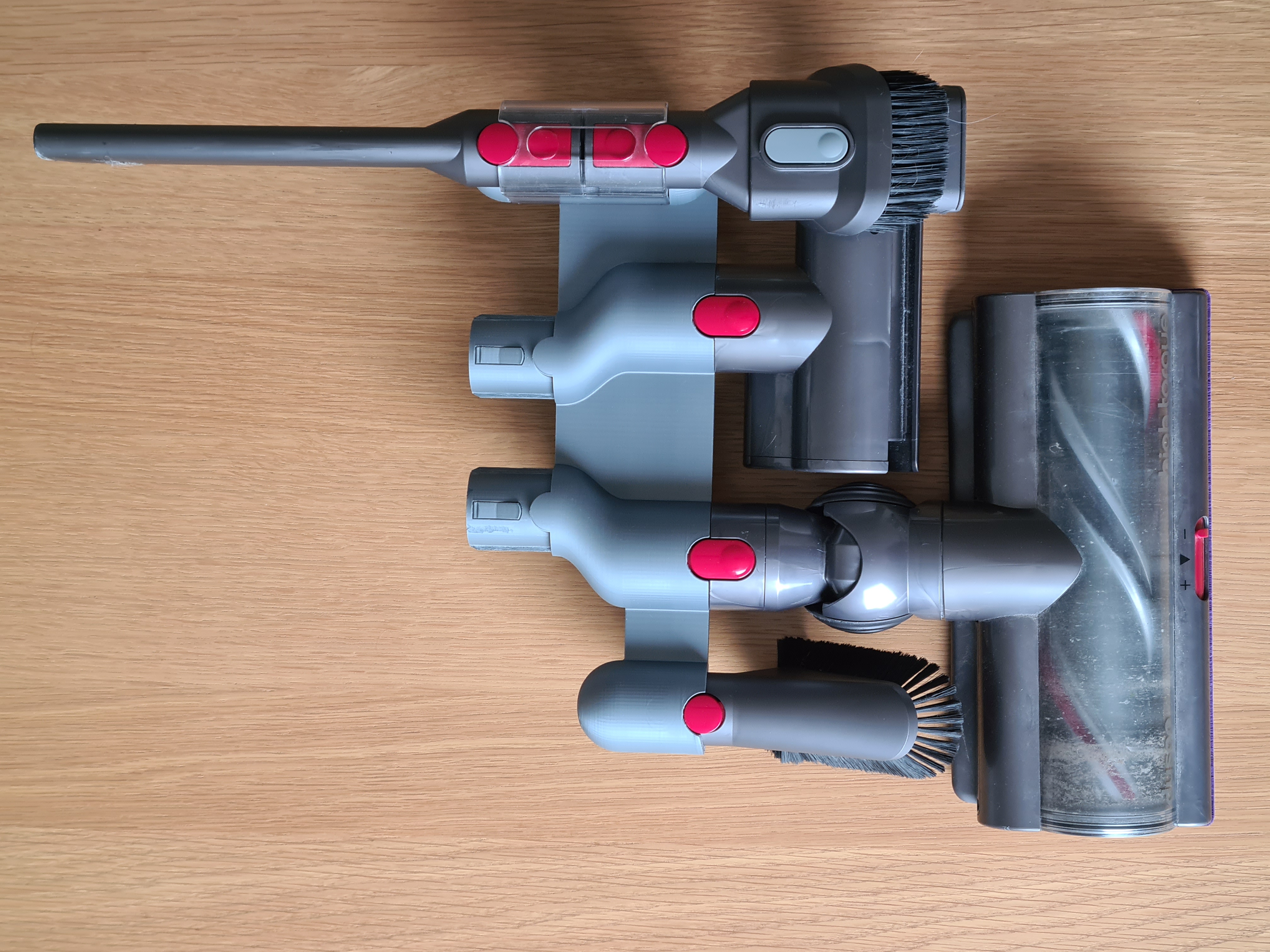 Miniatura 4 do modelo 3D Dyson Accessory Holder