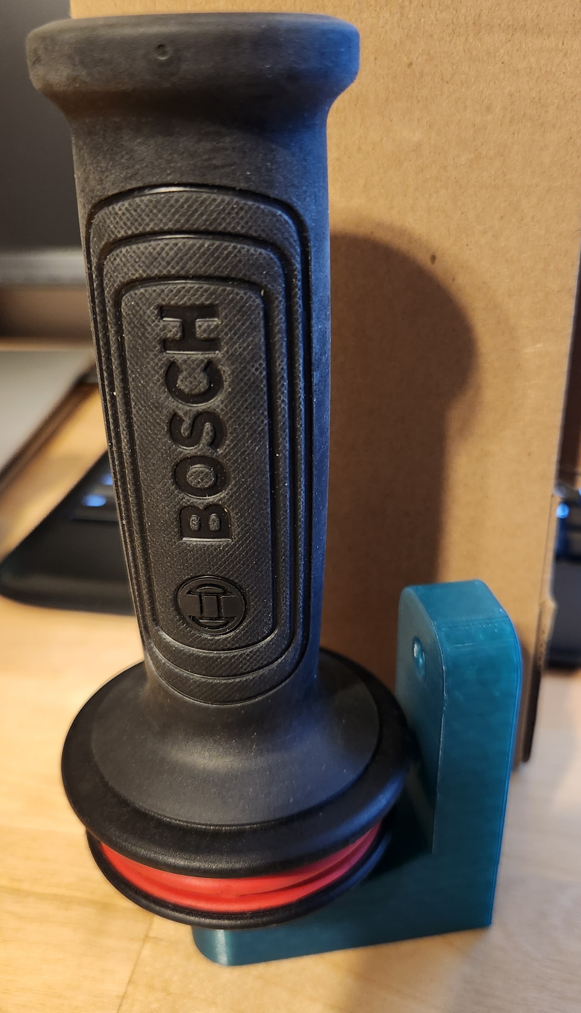 Angle Grinder Handle Holder by Phooba Download free STL model