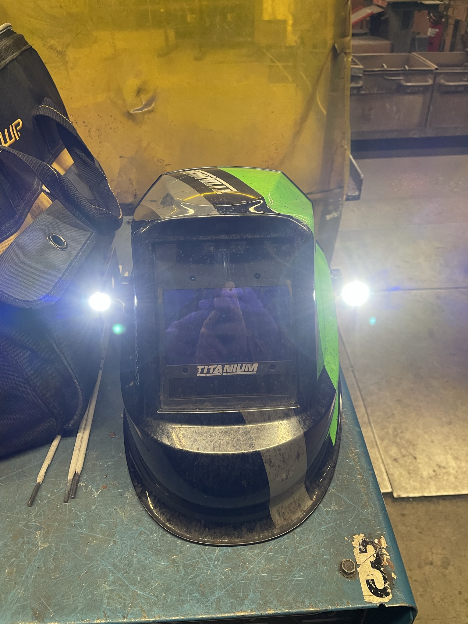 Welding Hood Flashlight Clips by Lee B Download free STL model