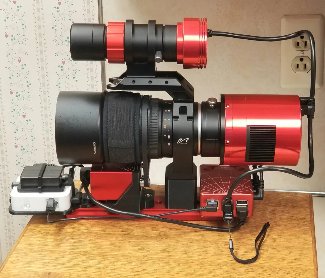 ZWO EAF adapter for Samyang 135mm lens von drhollen | Kostenloses  STL-Modell herunterladen | Printables.com