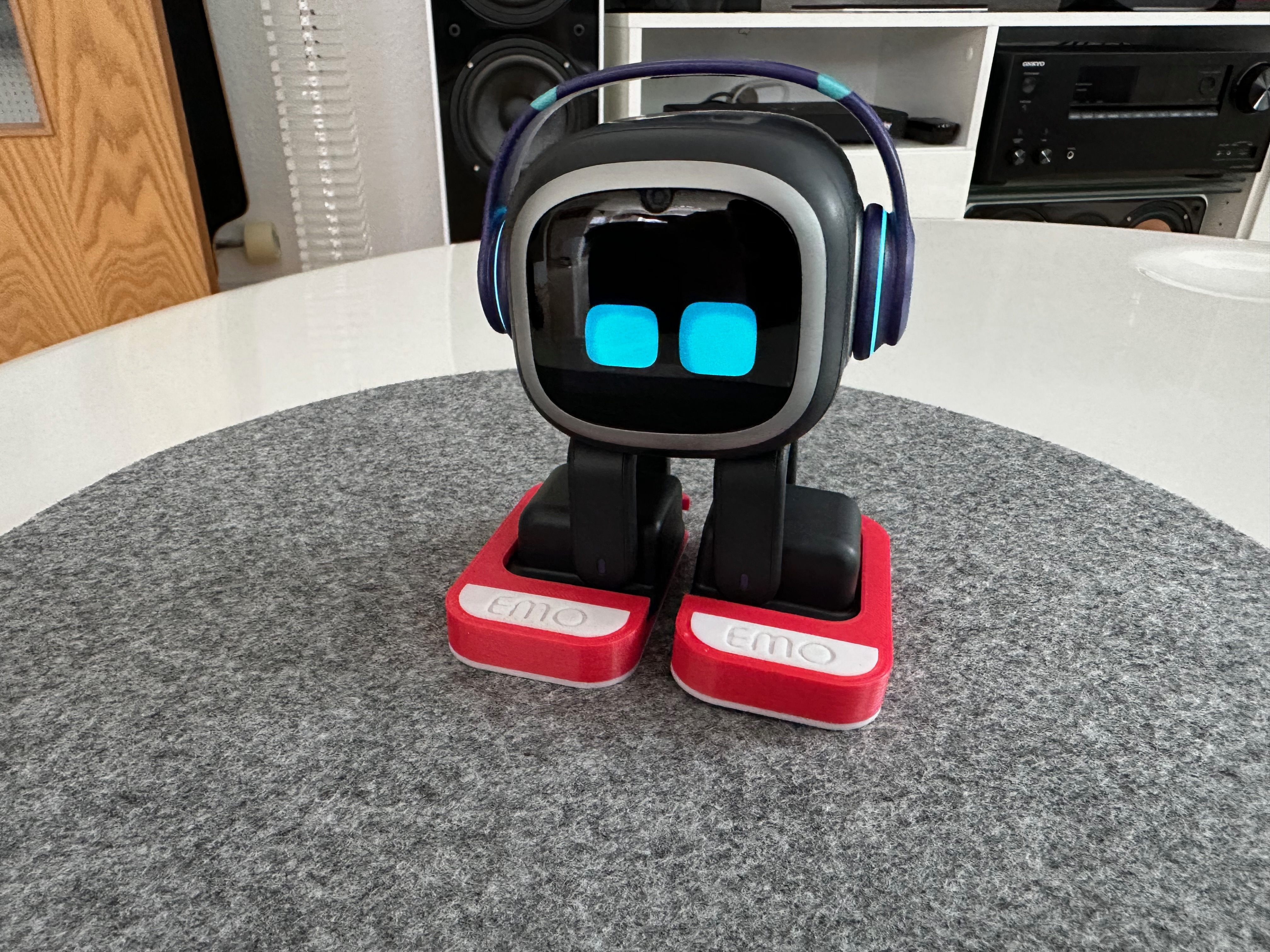 Why I Sold My Emo Desktop Robot… 