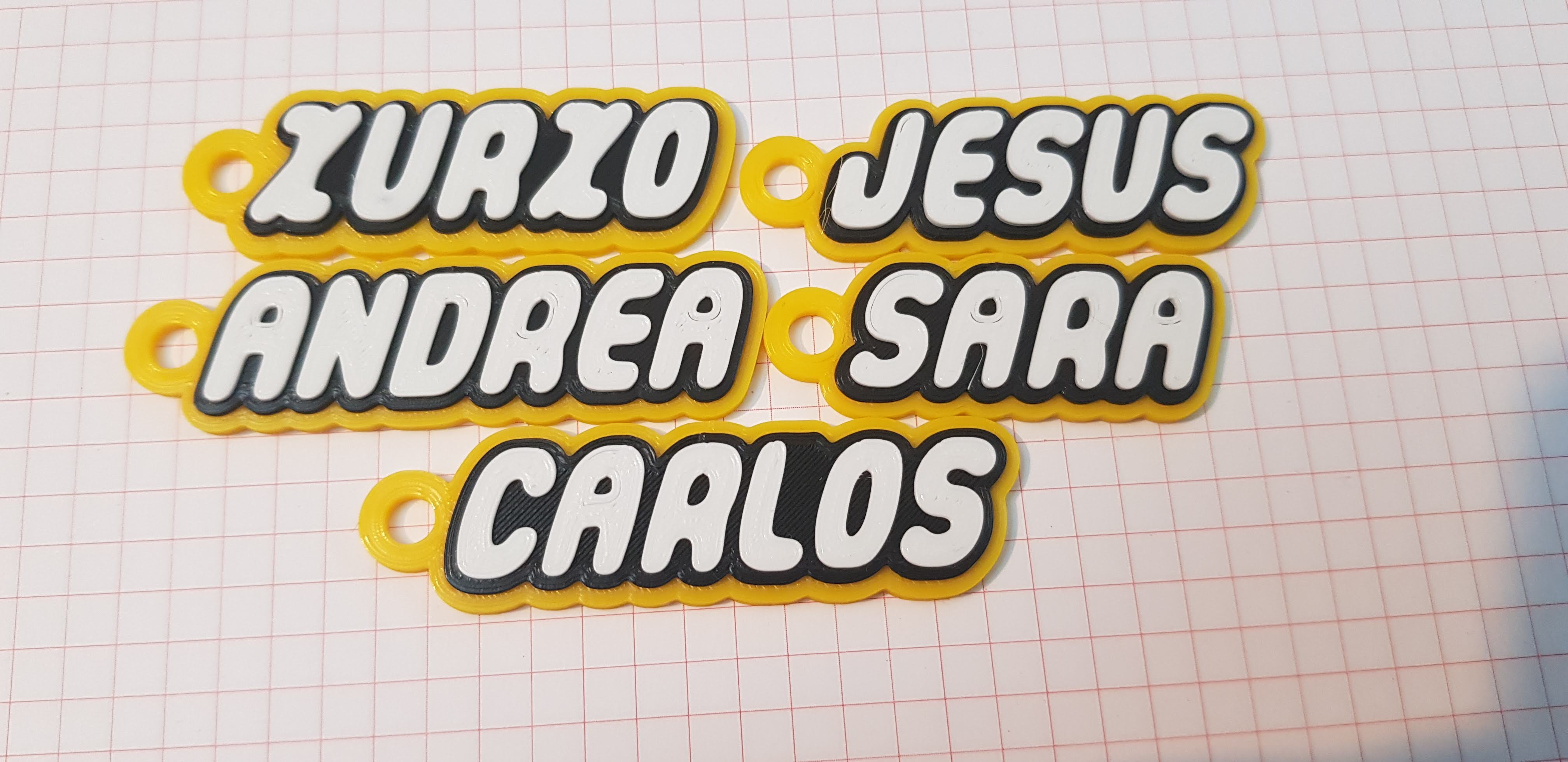 Llavero nombre Andrea, Carlos, Sara, Jesus, Xurxo.