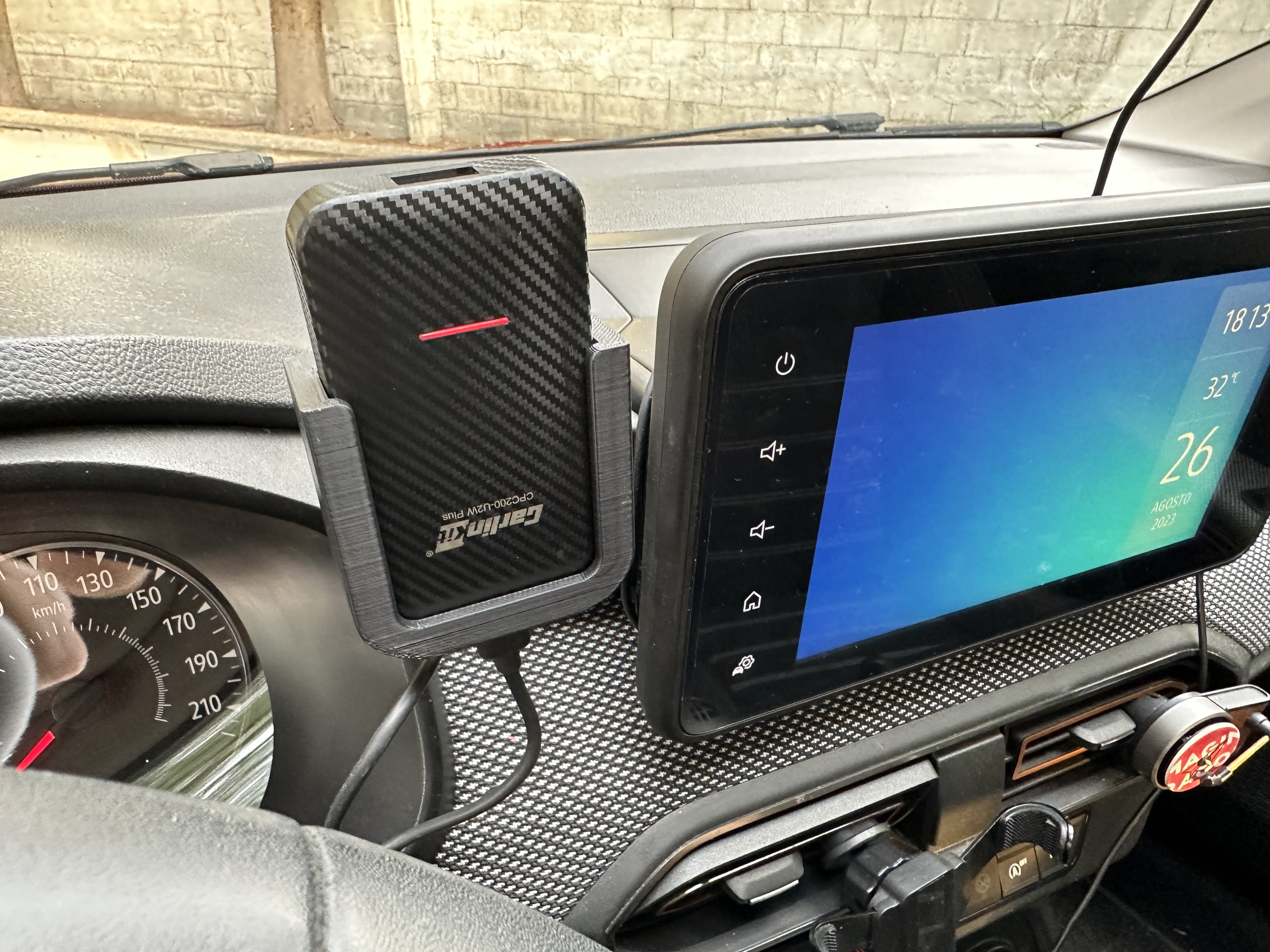 Dacia Sandero Stepway Carlinkit Mount