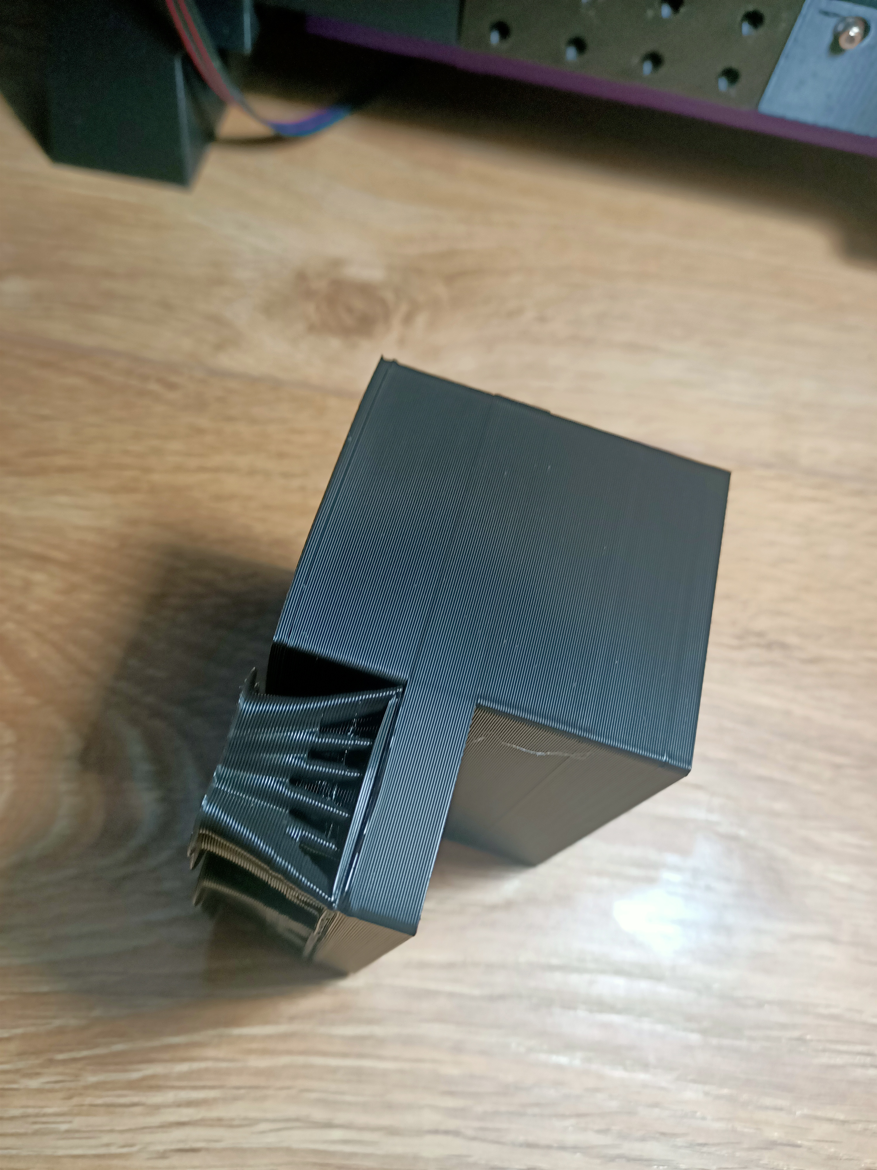 Miniatura 6 do modelo 3D The100 printable printer power socket